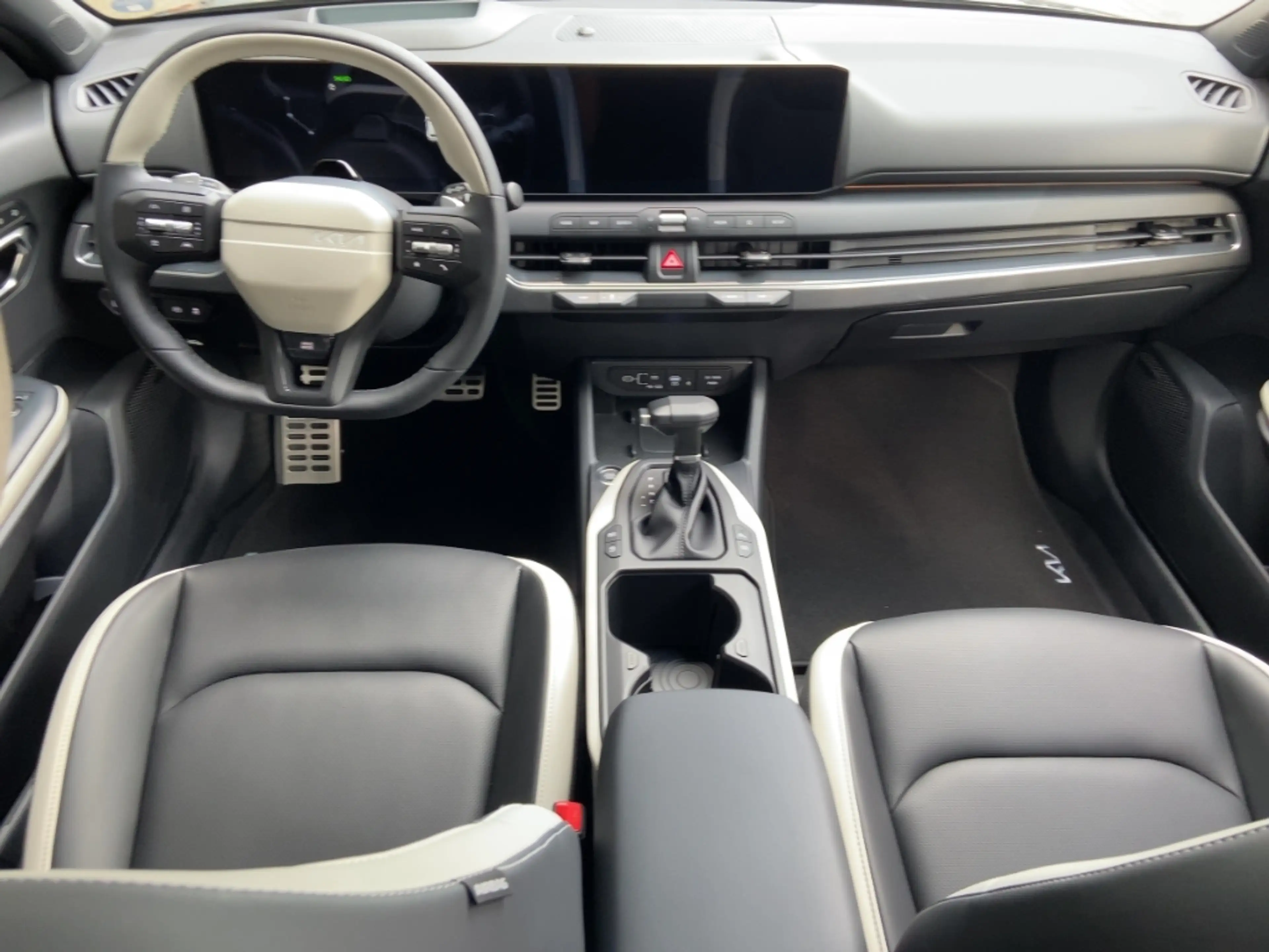 Kia K4 GT-Line 1.6 T-GDI 110 kW DriveWise Harman/Kardon D — photo 8