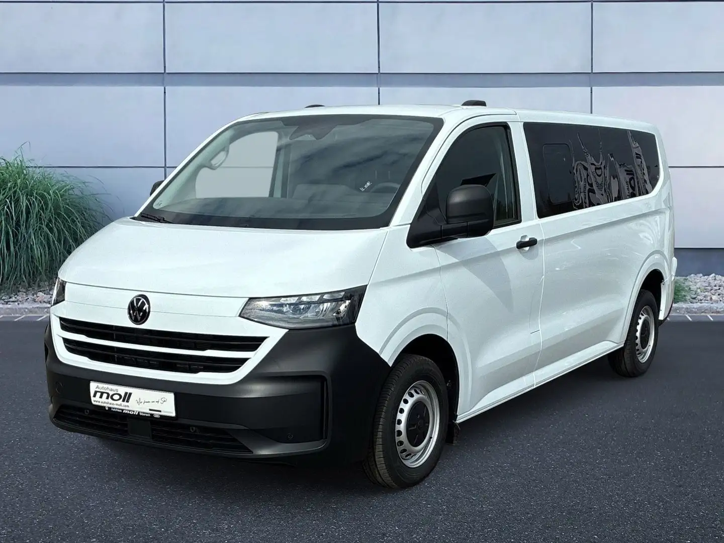 Volkswagen T7 Kombi LR 2.0 TDI Automatik 9-Sitzer Weiß - 1