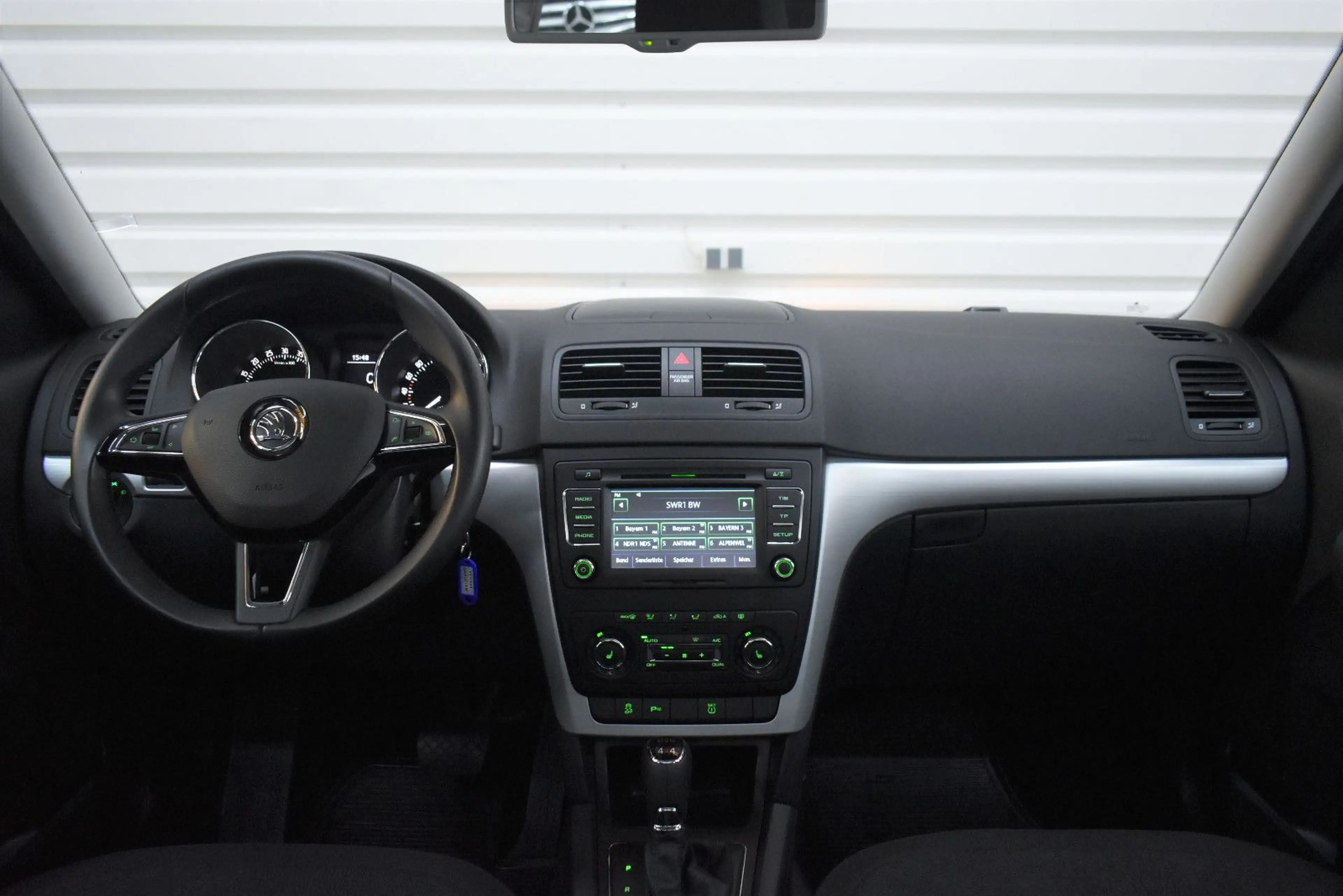 Skoda Yeti Ambition 4x4 Automatik+Sitzheizung+PDC+Temp — photo 15