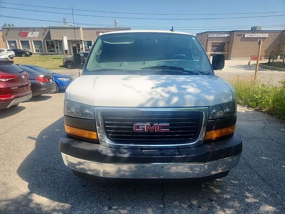 2020 GMC Savana 2500