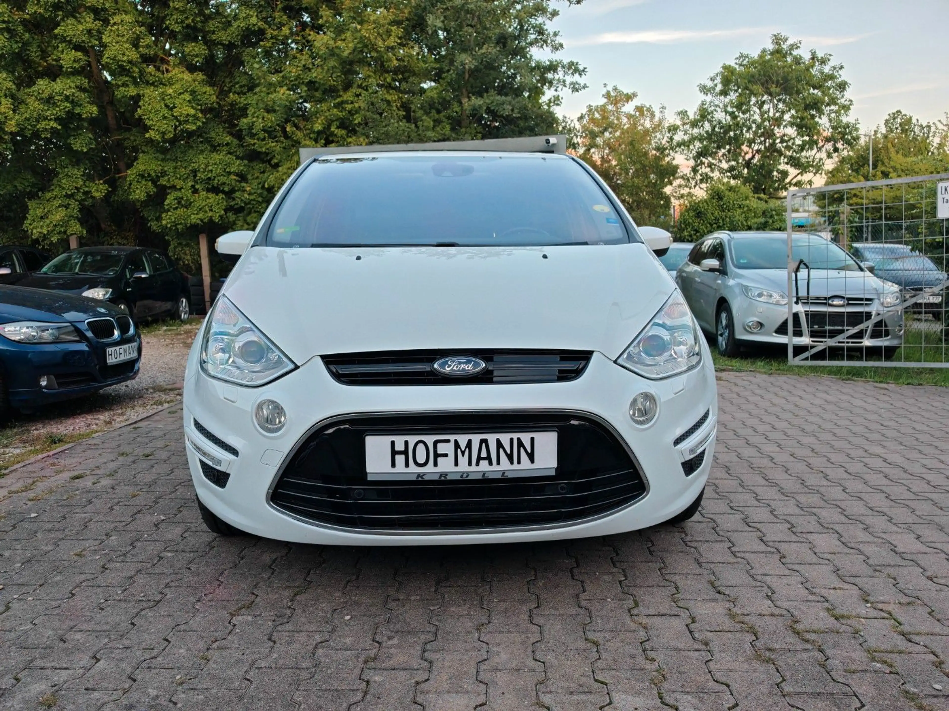 Ford S-Max Titanium 2.2d 147 KW 200 PS Automatik VOLL — photo 3