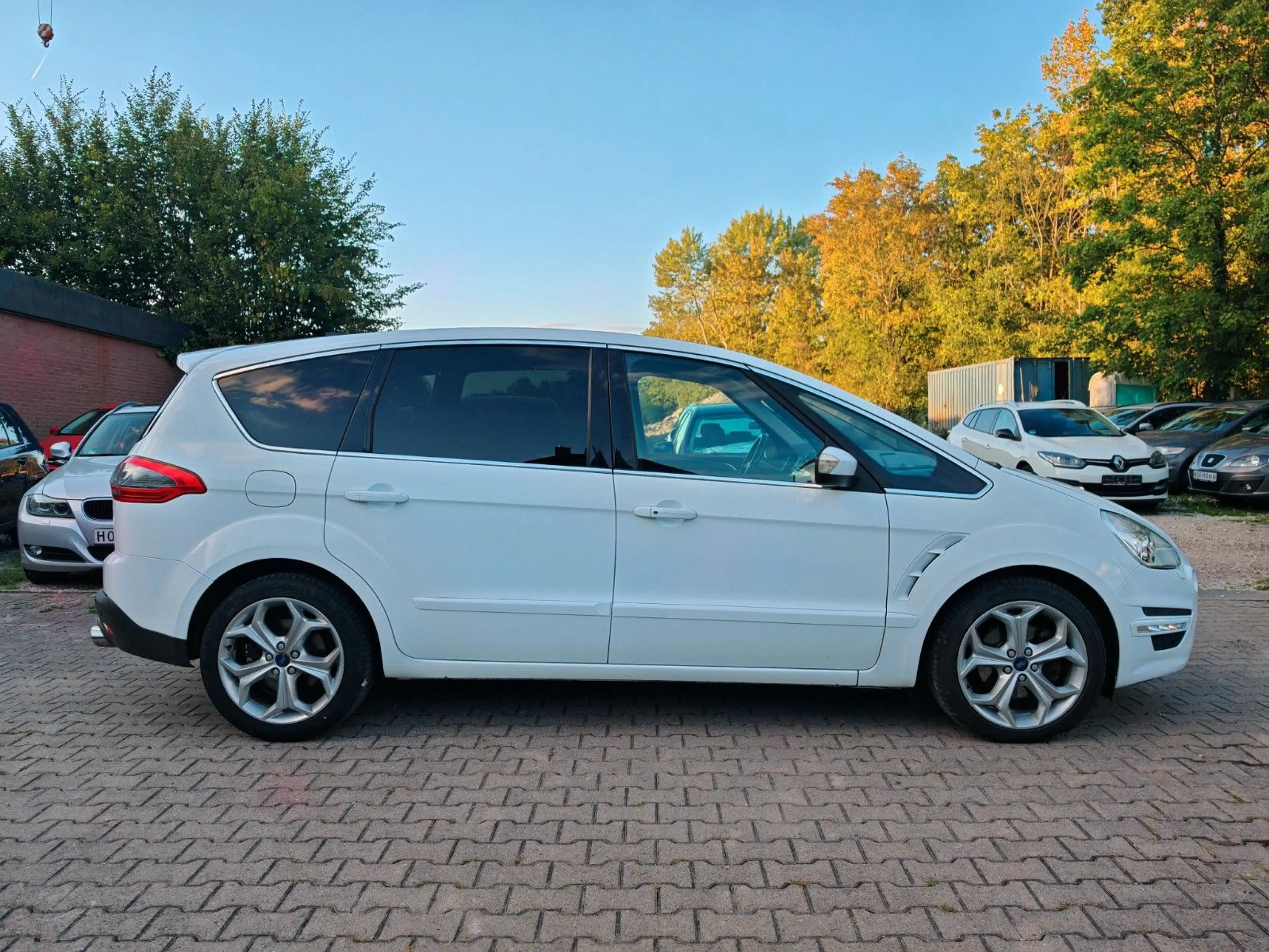 Ford S-Max Titanium 2.2d 147 KW 200 PS Automatik VOLL — photo 12