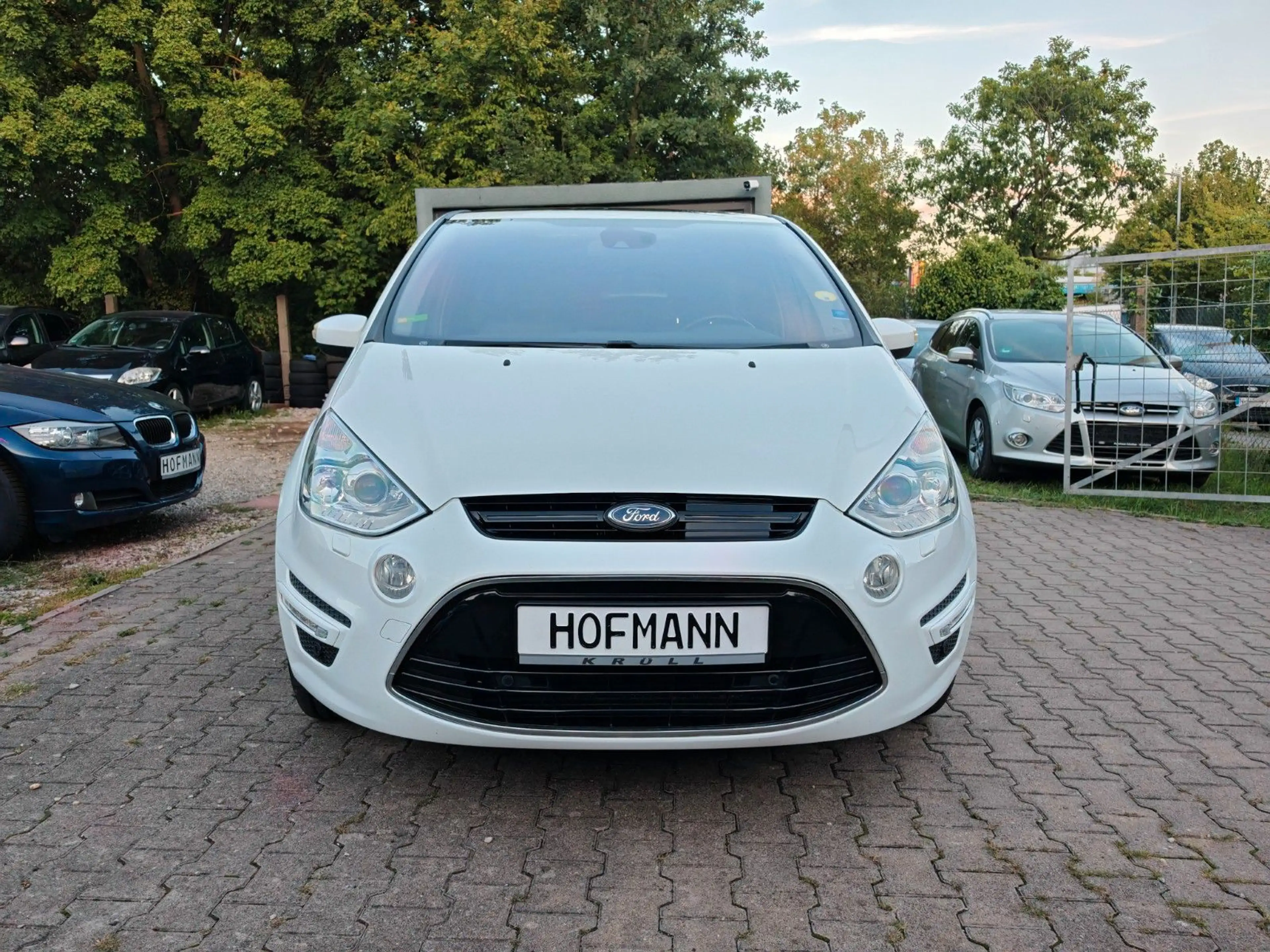 Ford S-Max Titanium 2.2d 147 KW 200 PS Automatik VOLL — photo 2