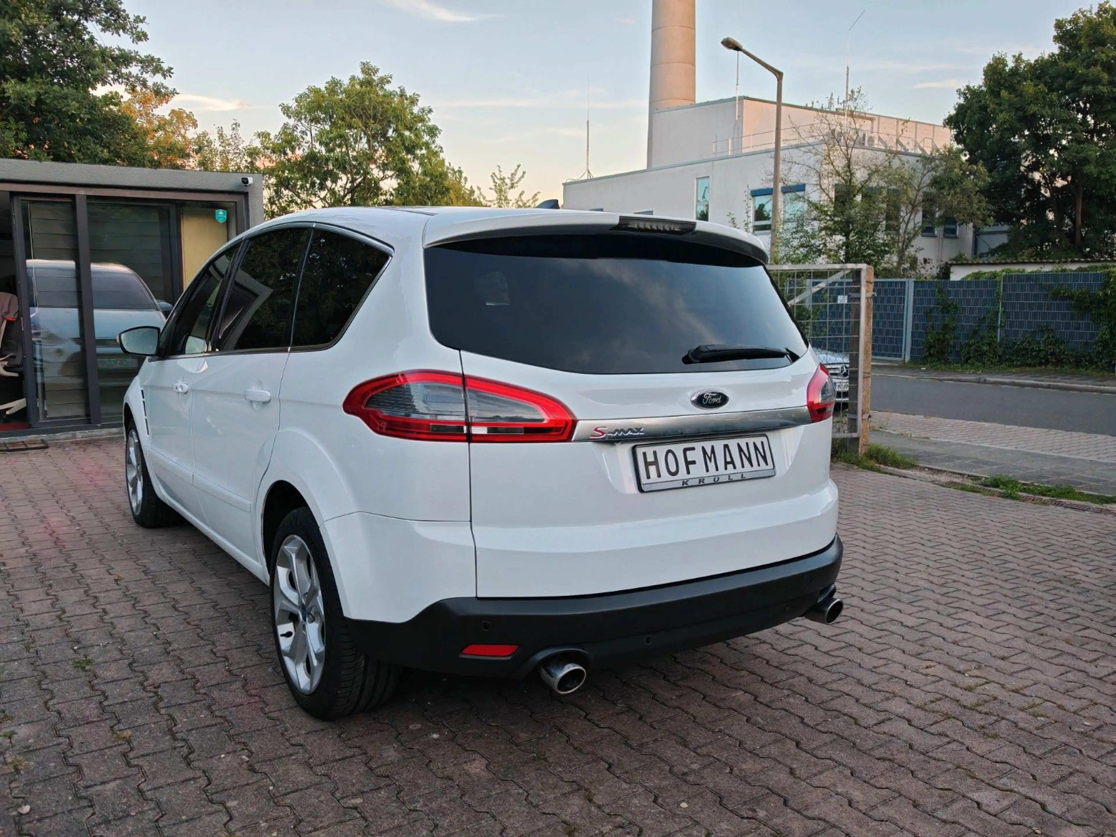 Ford S-Max Titanium 2.2d 147 KW 200 PS Automatik VOLL — photo 9