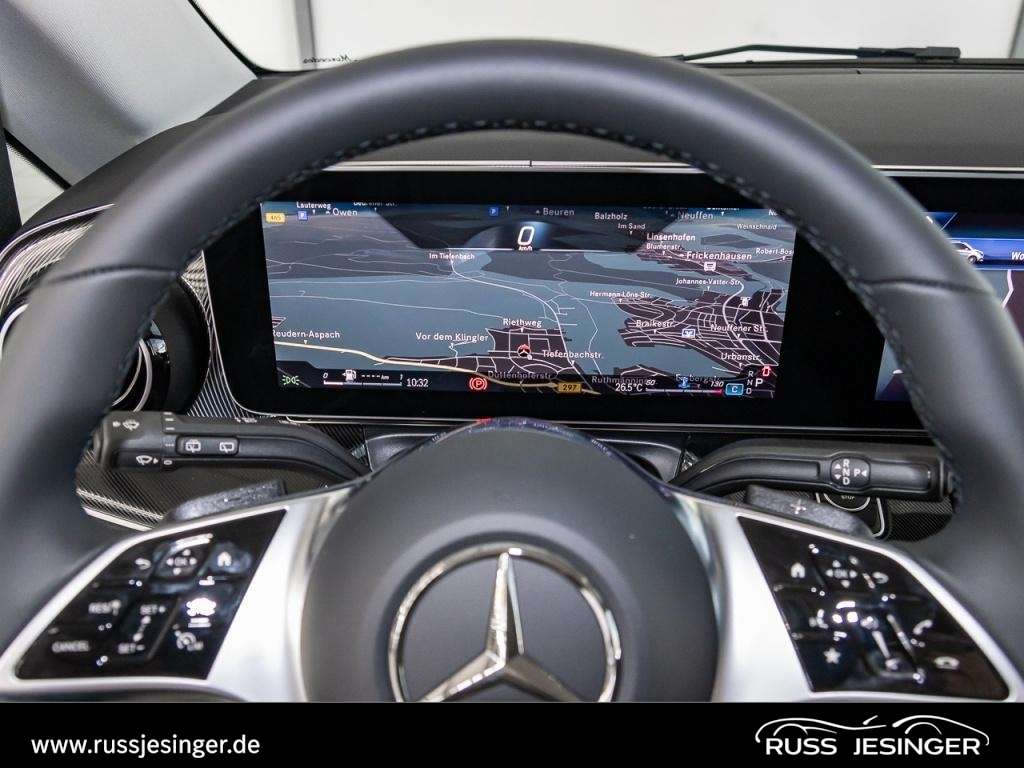 Mercedes-Benz V 220