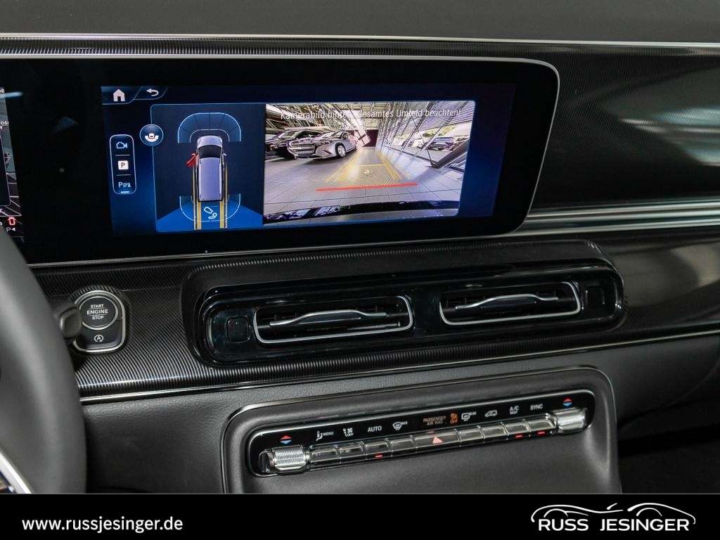 Mercedes-Benz V 220