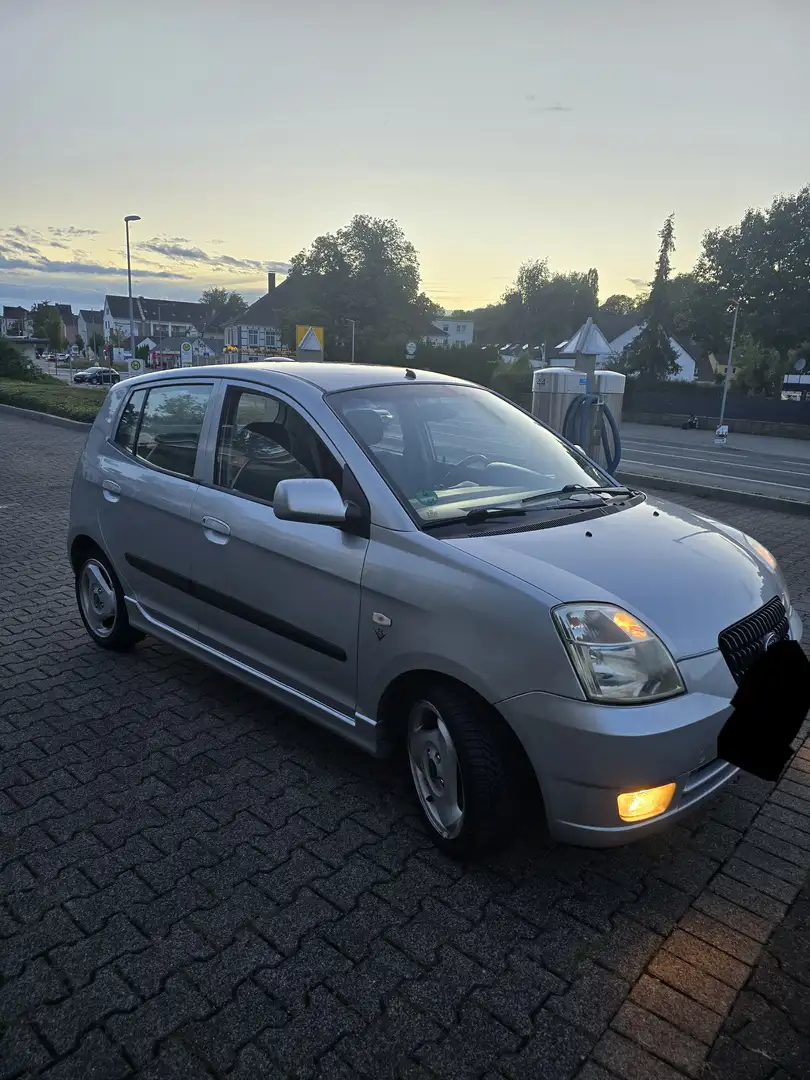 Kia Picanto Picanto 1.1 LX Silber - 1