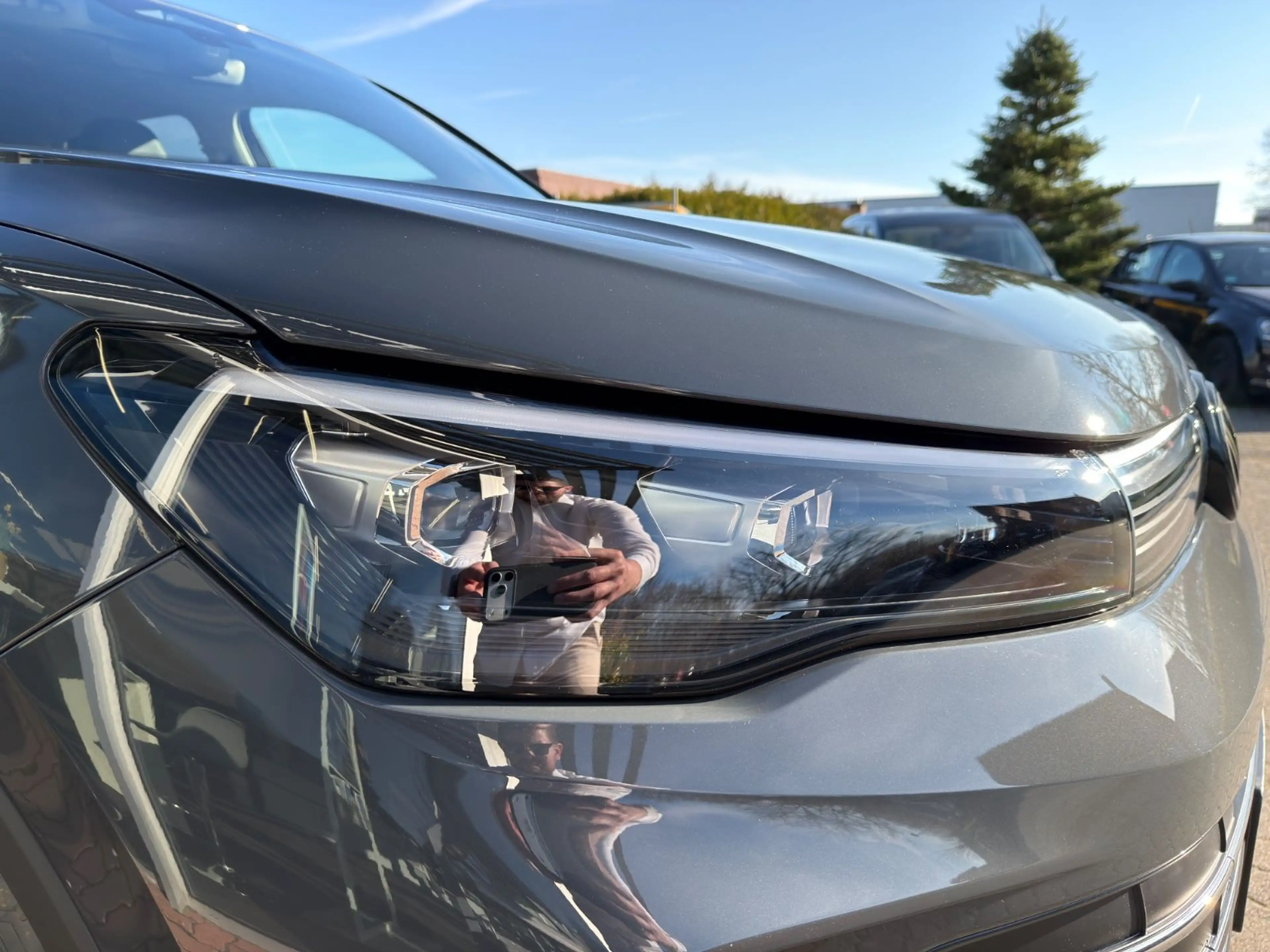 Volkswagen Tiguan 1.5 eTSI DSG LED-Plus Assistenten Kamera — photo 7