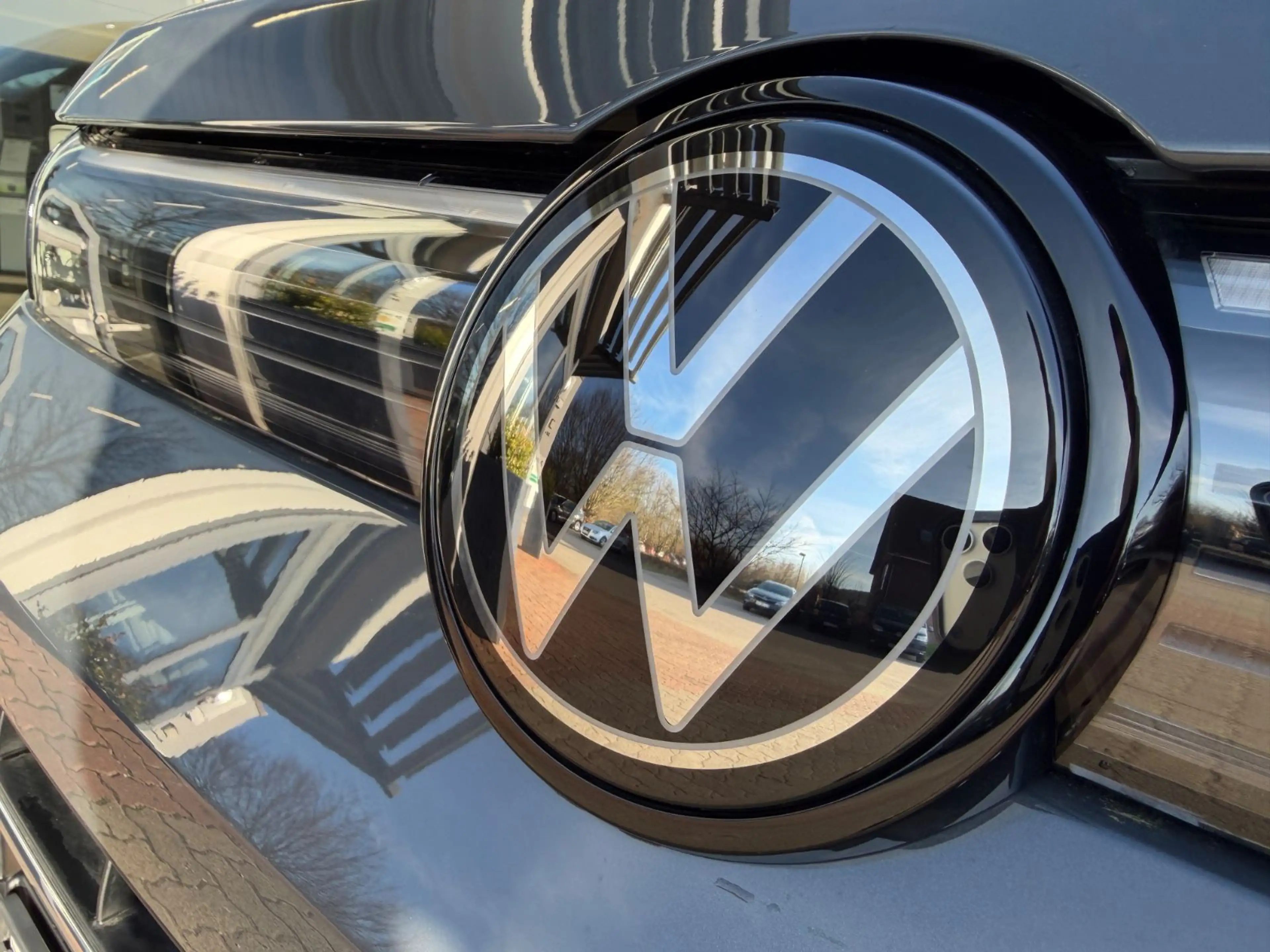 Volkswagen Tiguan 1.5 eTSI DSG LED-Plus Assistenten Kamera — photo 8