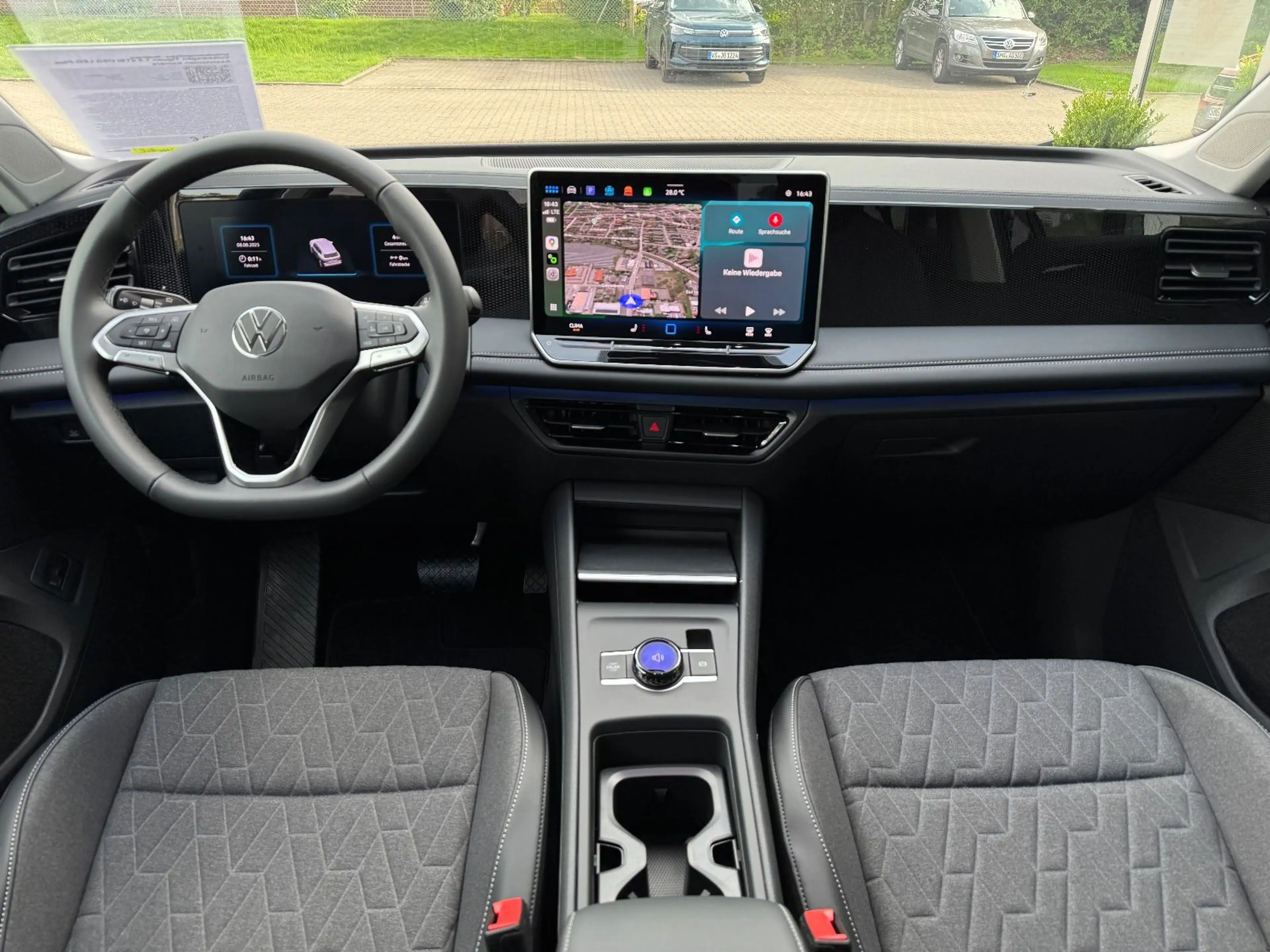 Volkswagen Tiguan 1.5 eTSI DSG LED-Plus Assistenten Kamera — photo 17