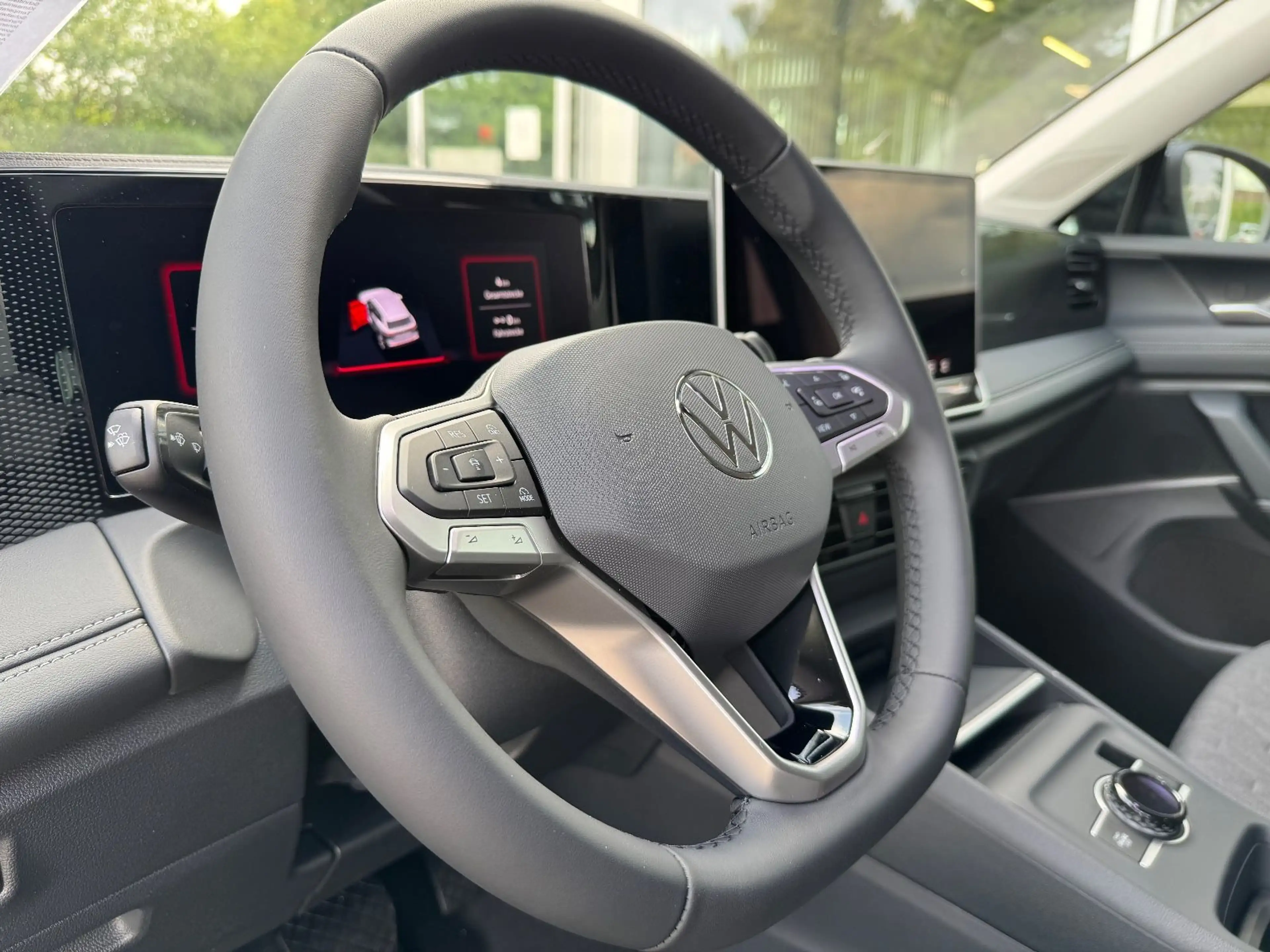 Volkswagen Tiguan 1.5 eTSI DSG LED-Plus Assistenten Kamera — photo 25