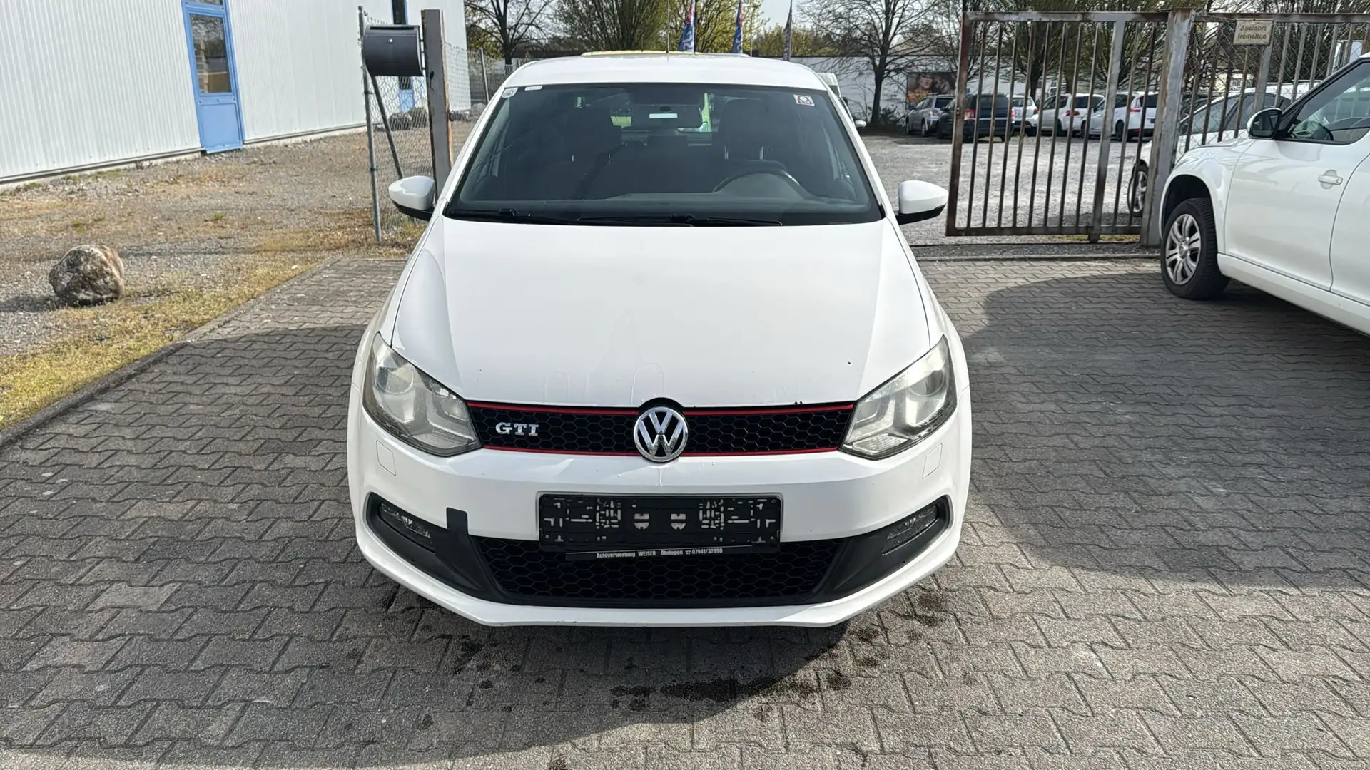 Volkswagen Polo GTI 1.4TSI DSG - 1
