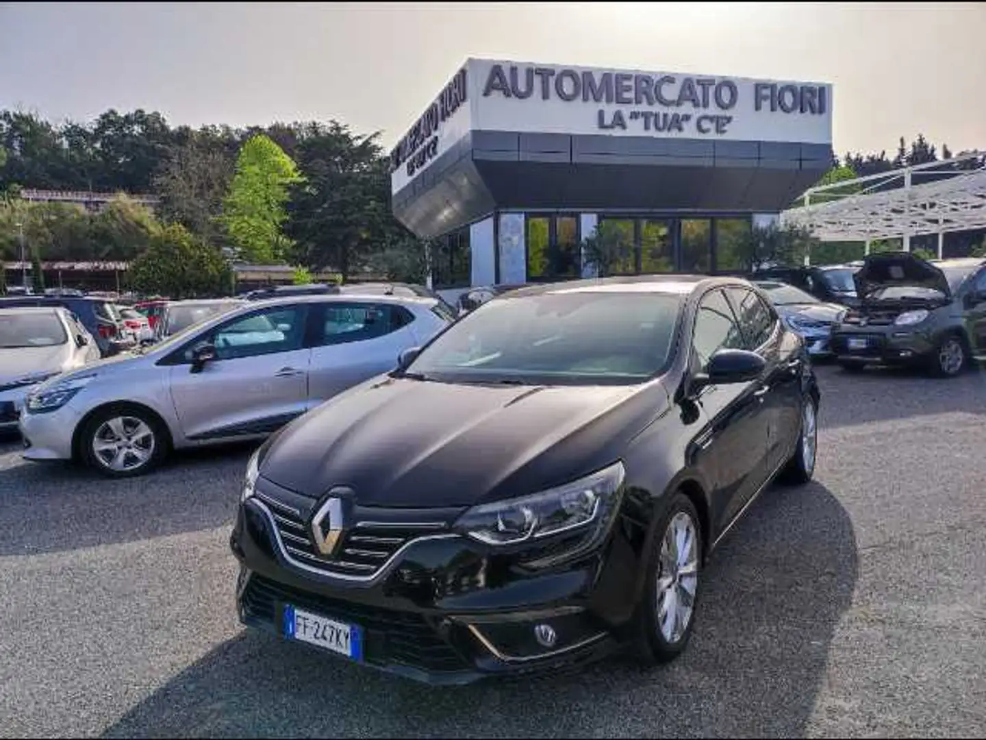 Renault Megane 5 Porte 1.5 dCi Energy Intens Nero - 1