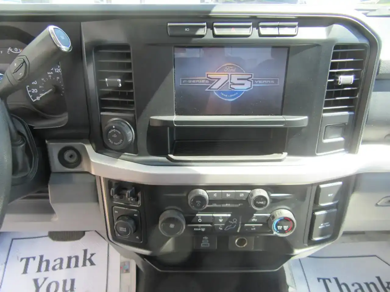 Ford F 350 photo Ford F 350