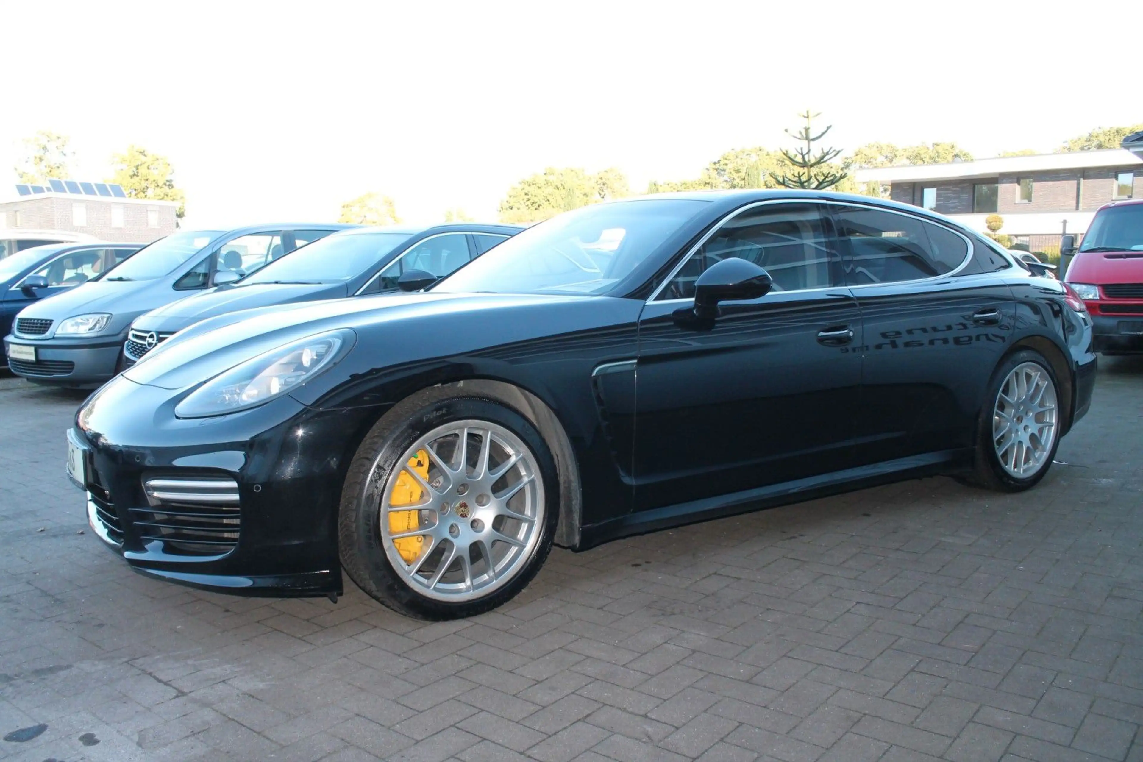 Porsche Panamera Turbo — photo 3