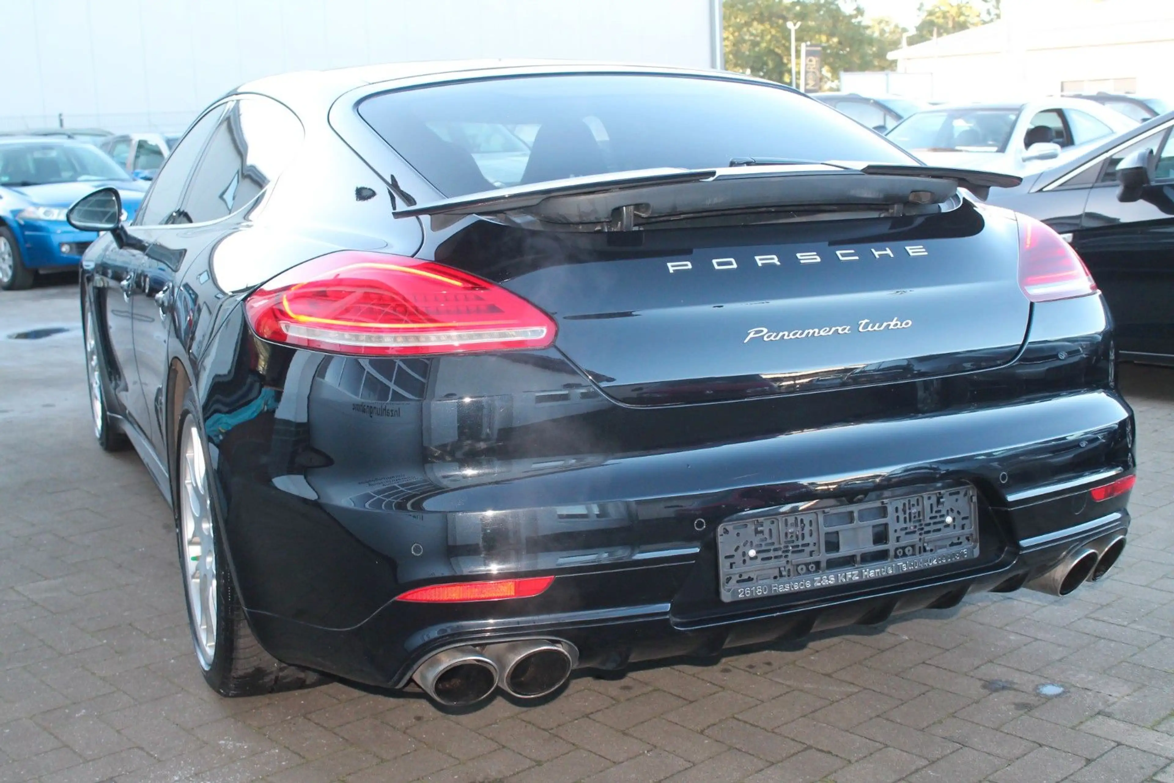 Porsche Panamera Turbo — photo 7