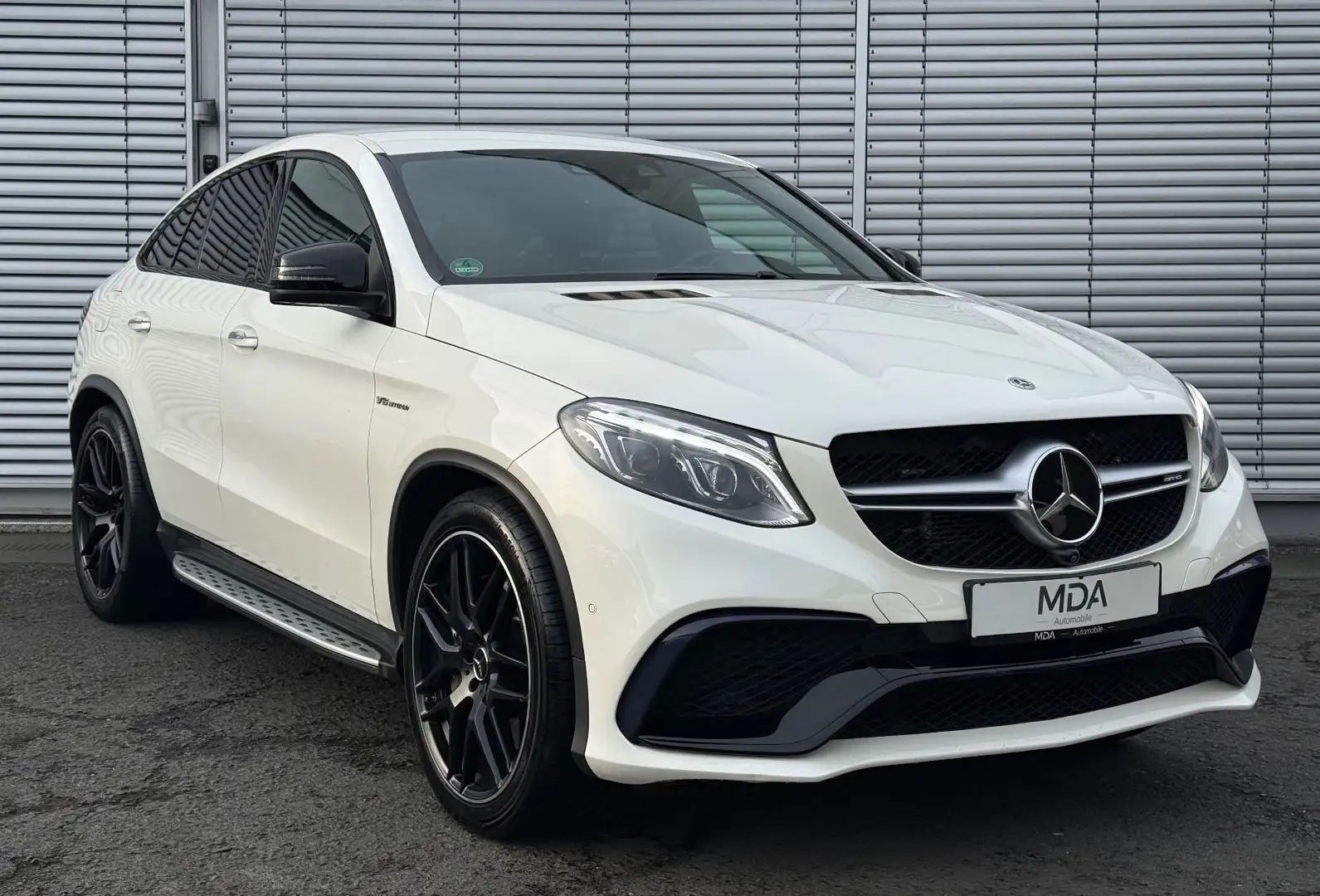 Mercedes-Benz GLE 63 AMG Coupé 4MATIC/22-ZOLL/360/H&K/SportAGA Weiß - 1