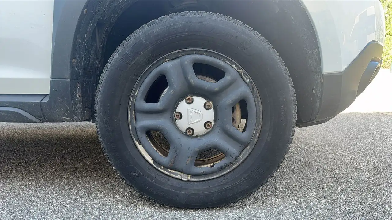 Dacia Duster — photo 17