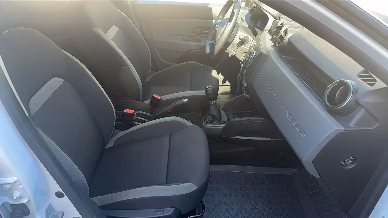 Dacia Duster — photo 27
