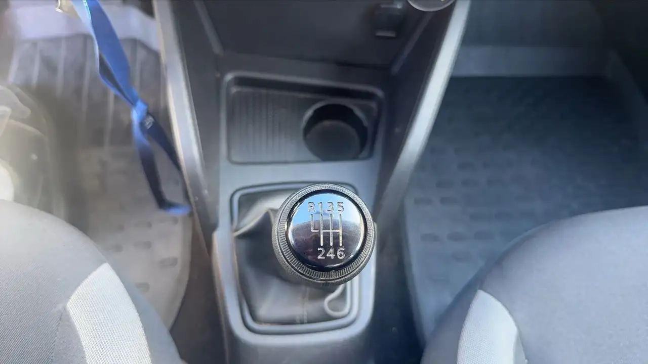 Dacia Duster — photo 29