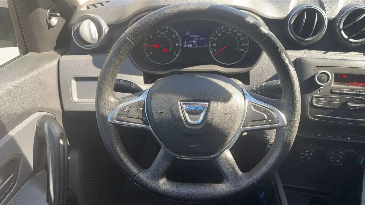 Dacia Duster — photo 24