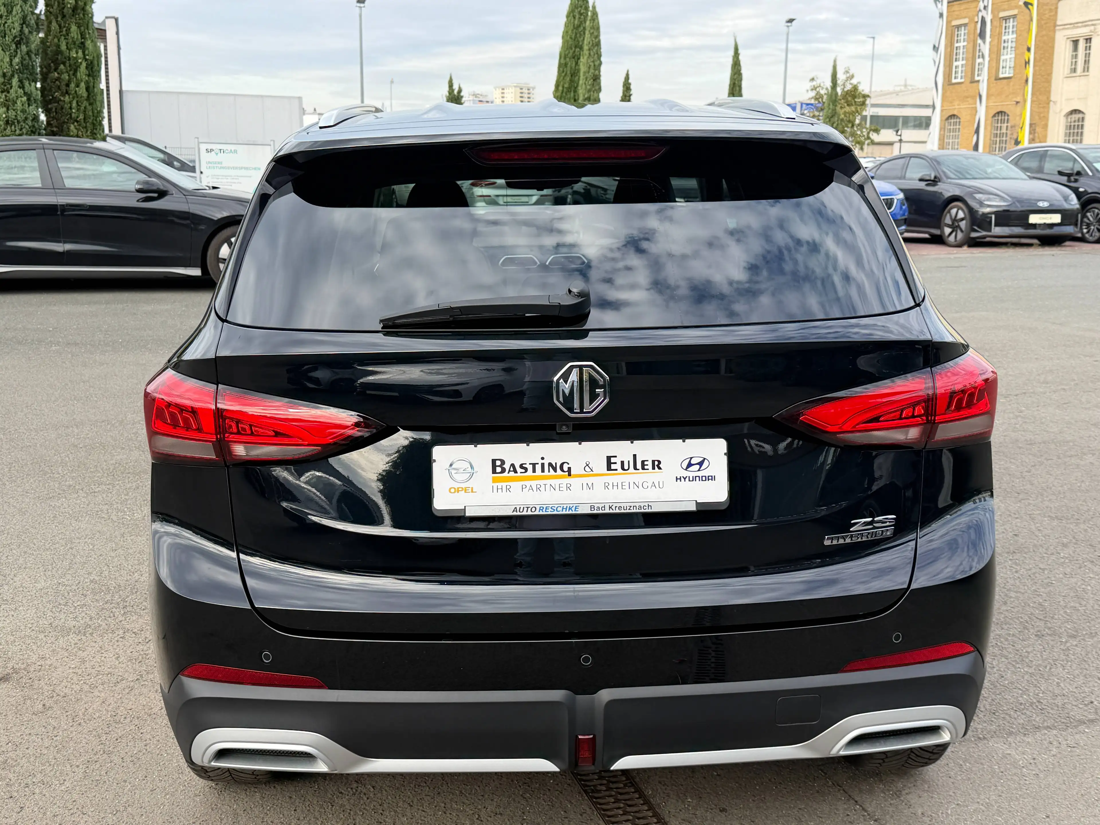 MG ZS Luxury HEV — photo 5