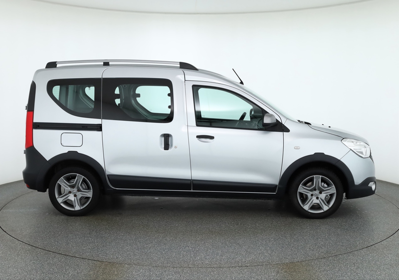 Dacia Dokker Stepway 1.5 dCi Navi Tempomat DAB PDC — photo 6