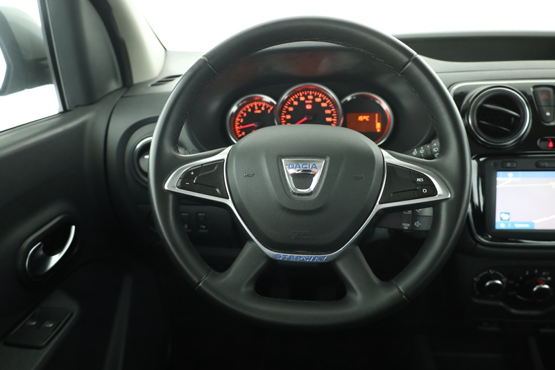 Dacia Dokker Stepway 1.5 dCi Navi Tempomat DAB PDC — photo 14