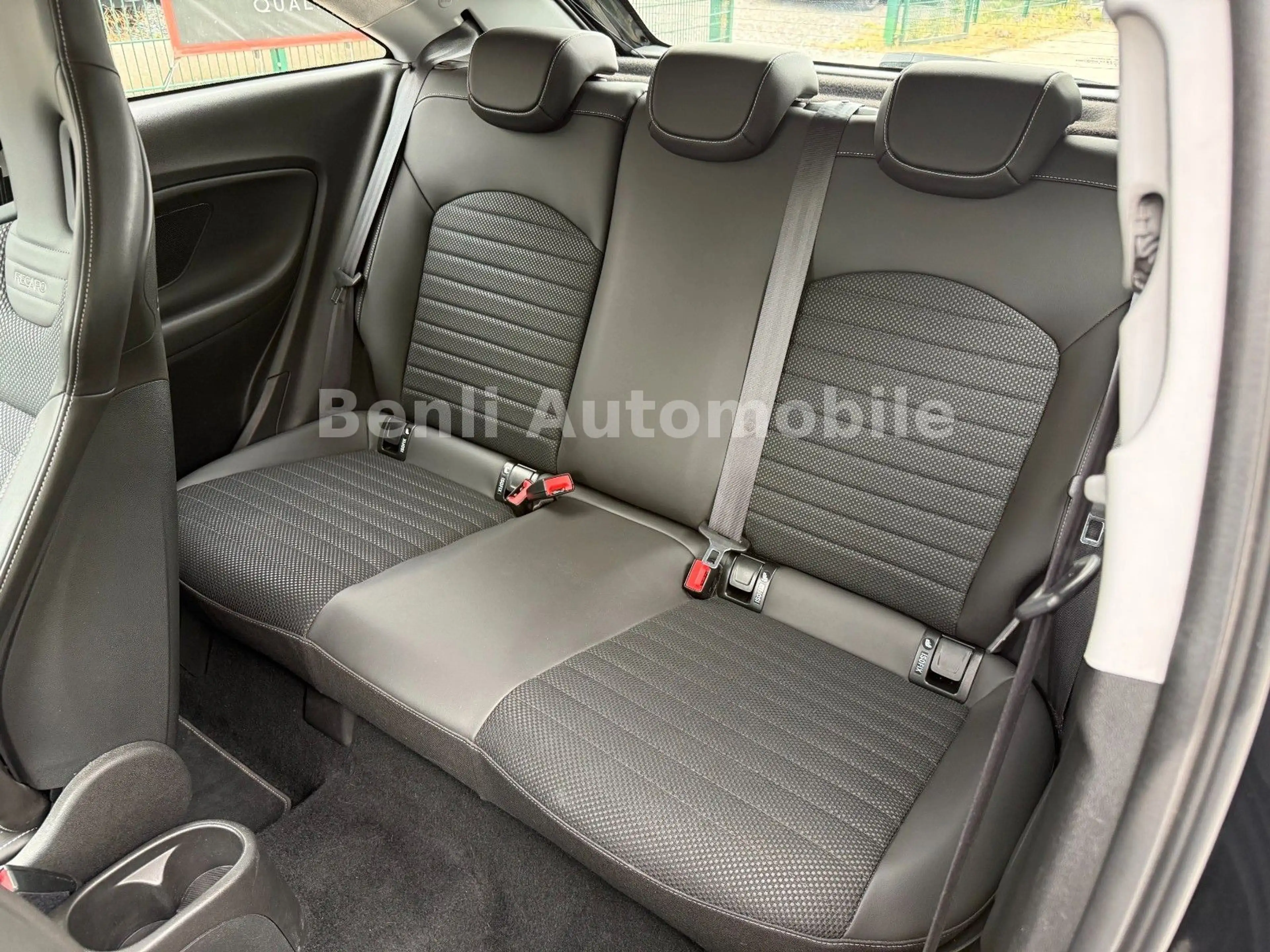 Opel Corsa E OPC/RECARO/KLIMA/SHZ/TMP/SPUR/KAMERA/TÜV — photo 13