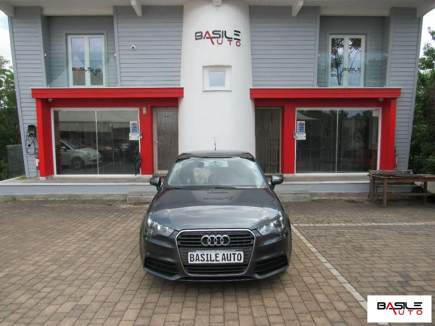 Audi A1 1.6 TDI S line edition plus Grigio - 1