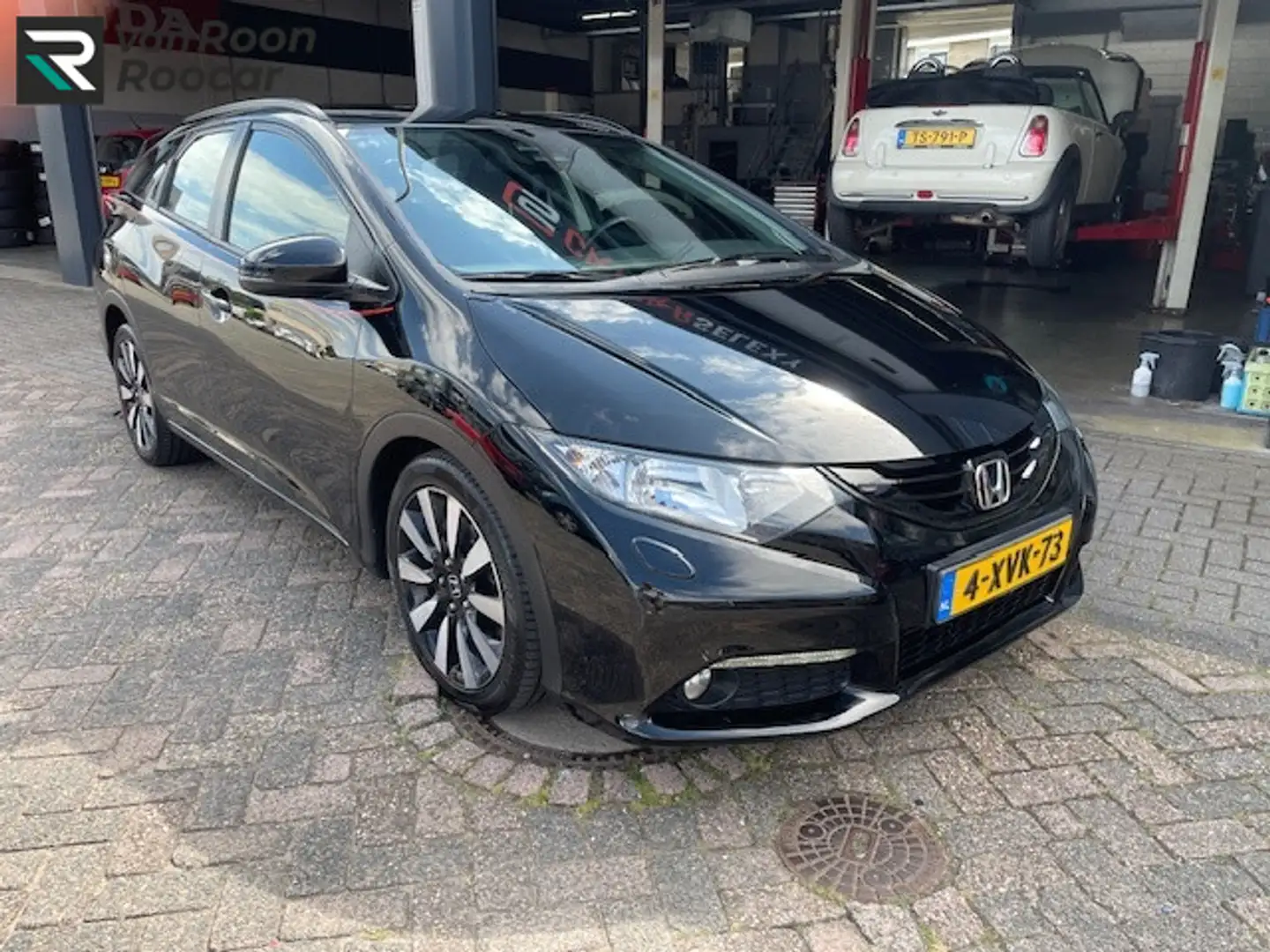 Honda Civic Tourer 1.8 Sport Noir - 1