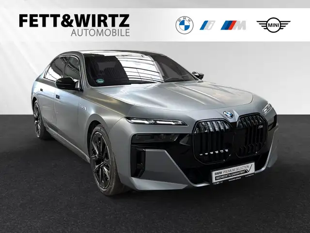 BMW 760 M760e xDrive Inkl. € 1.190 Zubehörbonus*FrozenPure