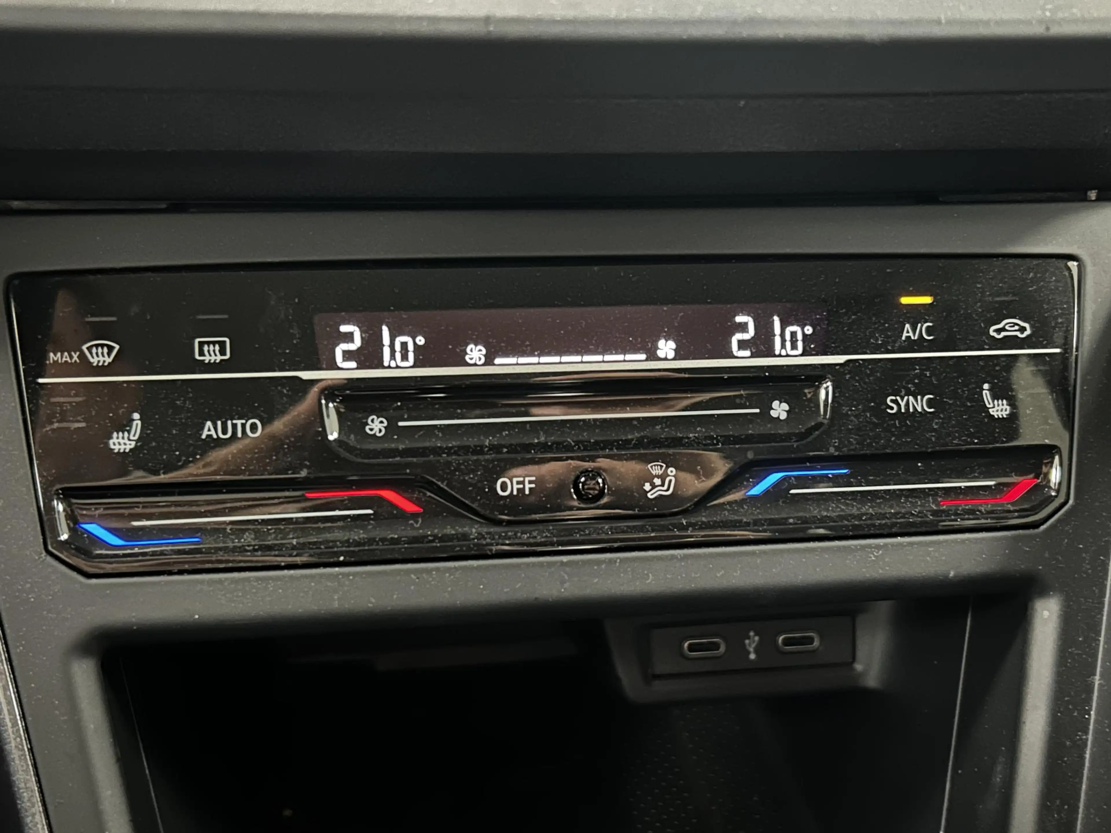Volkswagen Polo 1.0 TSI Life NAVIGATIE | ACHTERUITRIJCAMERA | PARK — photo 13