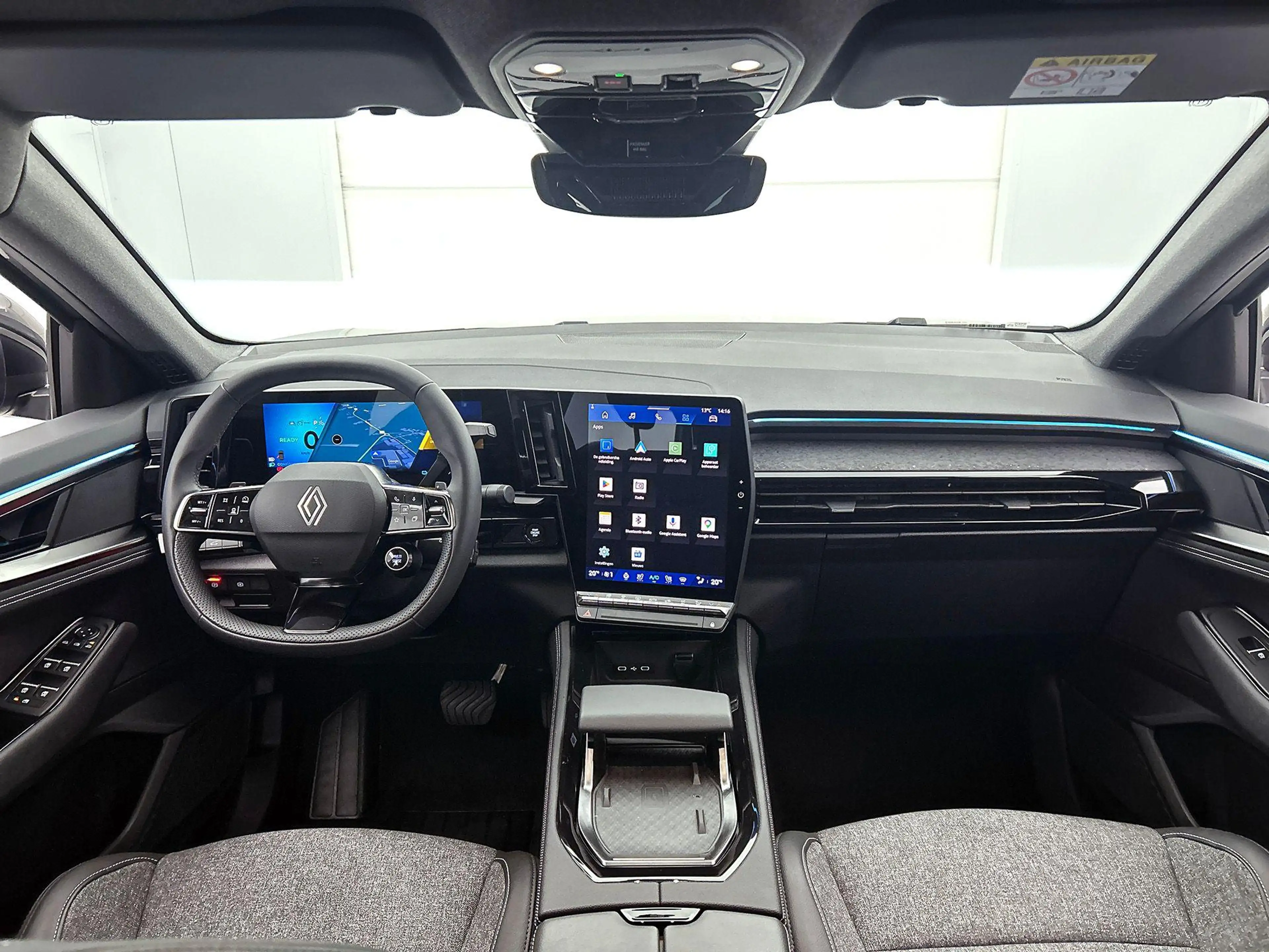 Renault Rafale 1.2 E-Tech full hybrid 200 techno PANO | WINTER-PA — photo 24