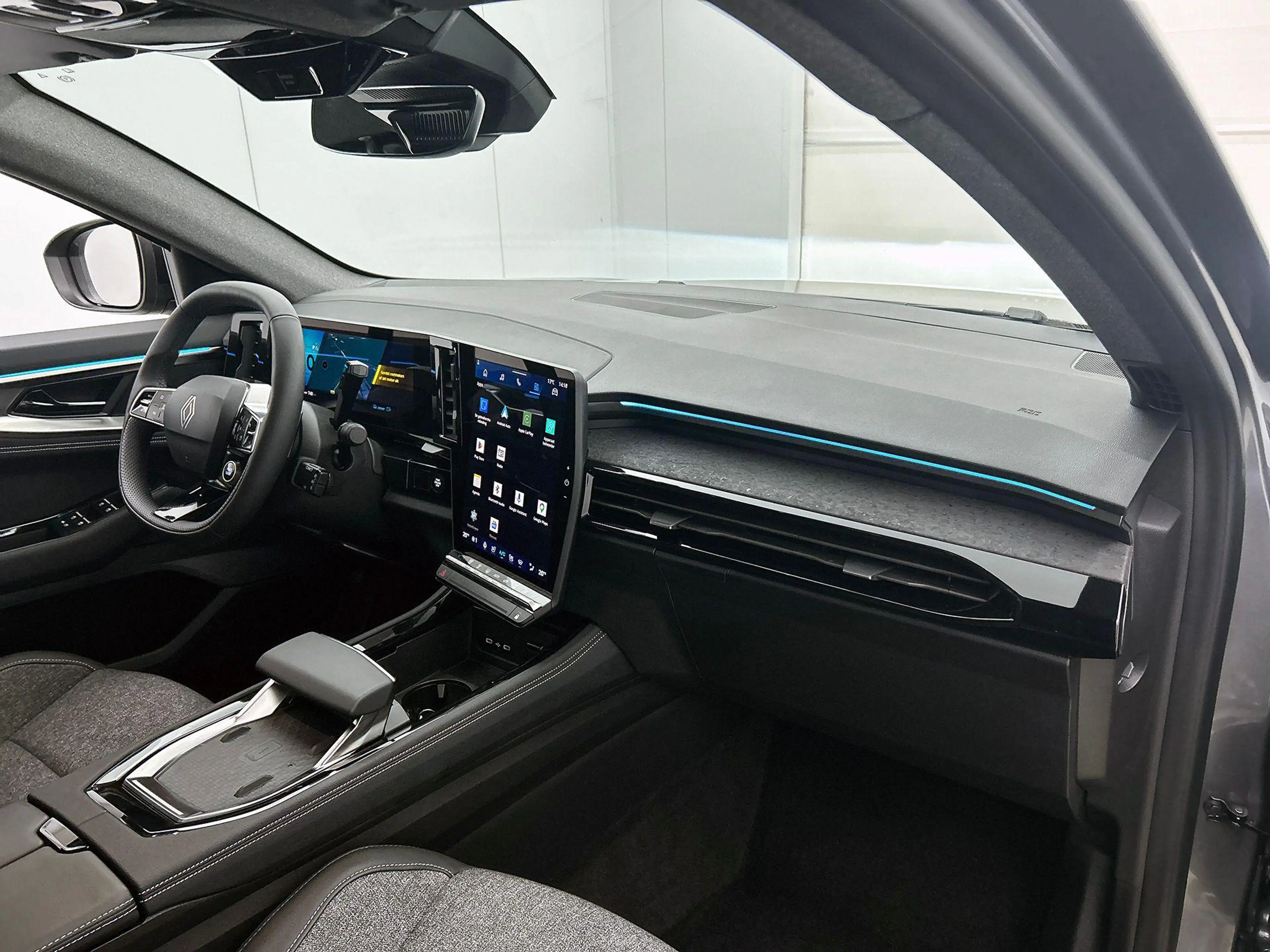 Renault Rafale 1.2 E-Tech full hybrid 200 techno PANO | WINTER-PA — photo 22