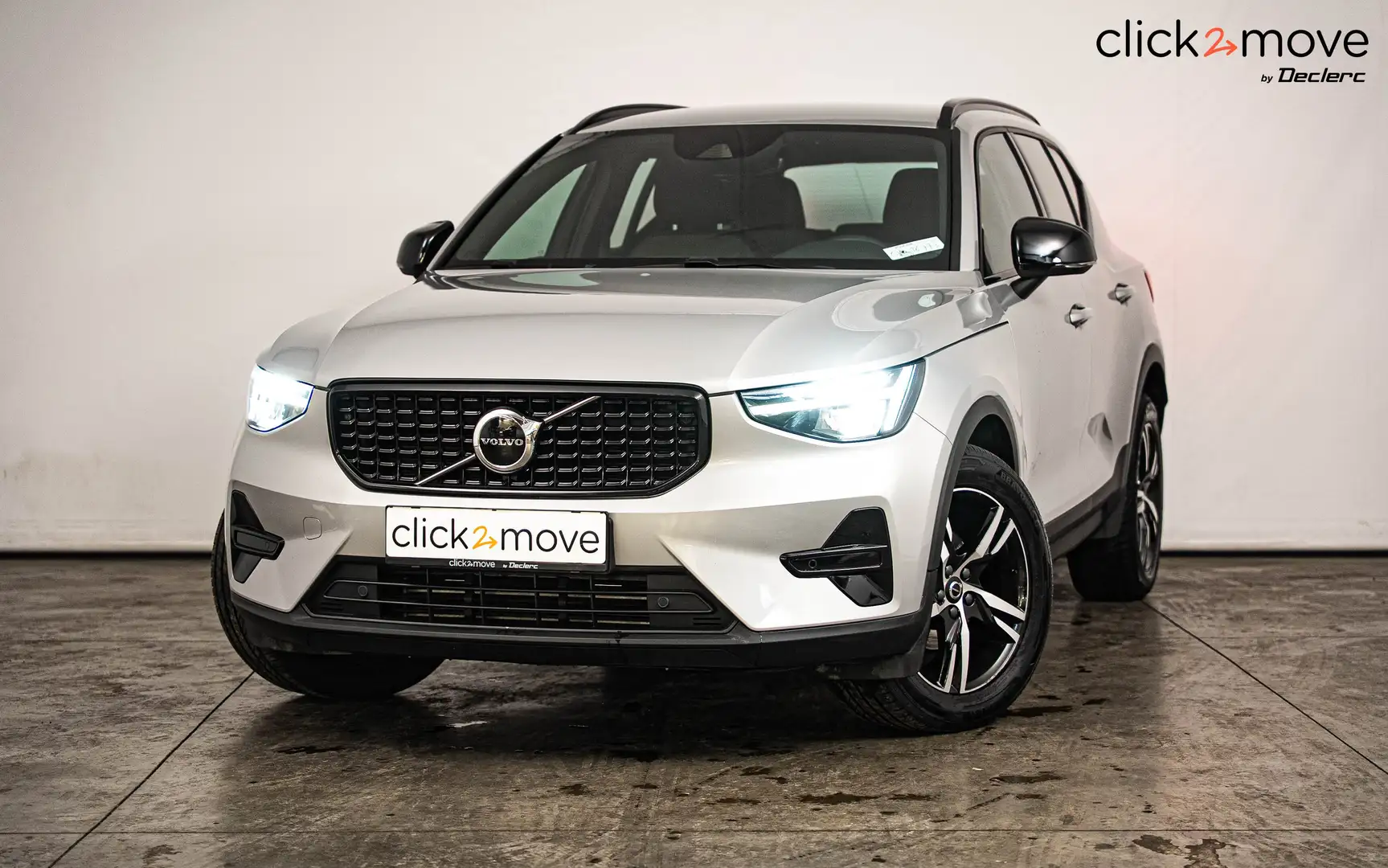 Volvo XC40 XC40 1.5 T2 Black Edition Серый - 1