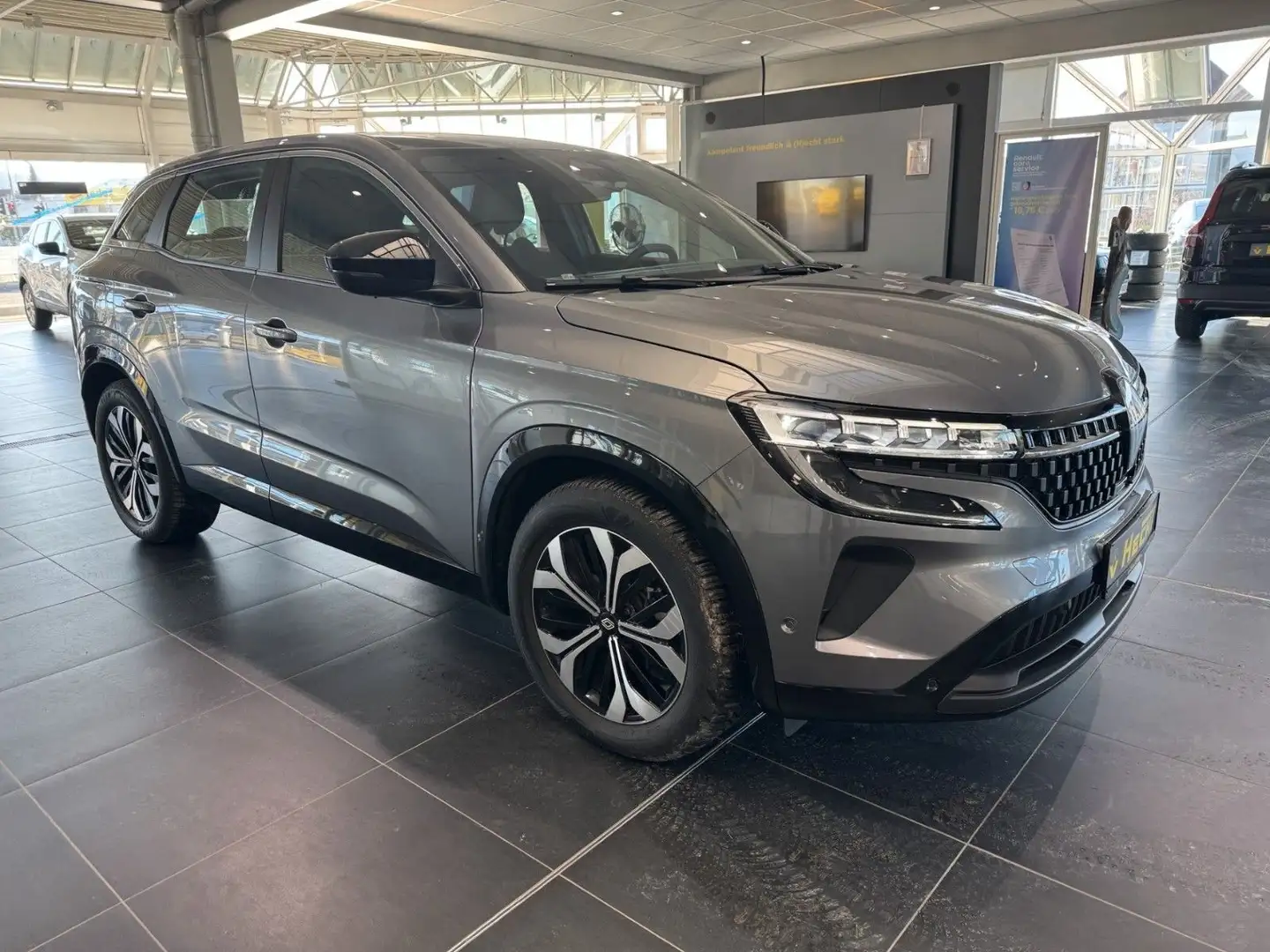 Renault Austral Evolution TCe 160  AUTOMATIK Gris - 2