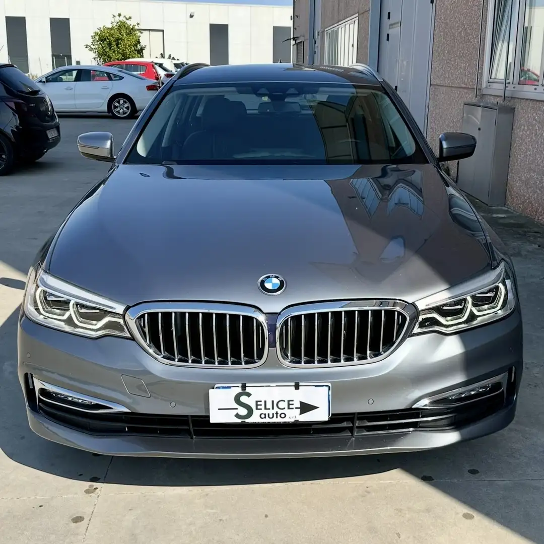BMW 520 520d Touring Luxury auto - 1