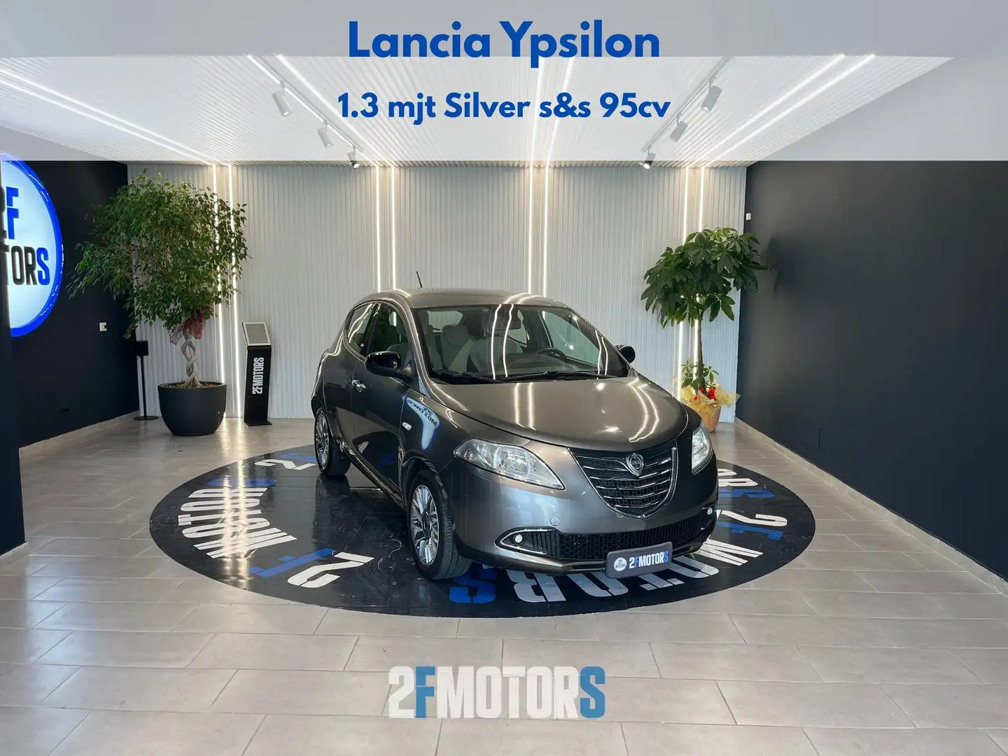 Lancia Ypsilon 1.3 mjt Silver s Gris - 1