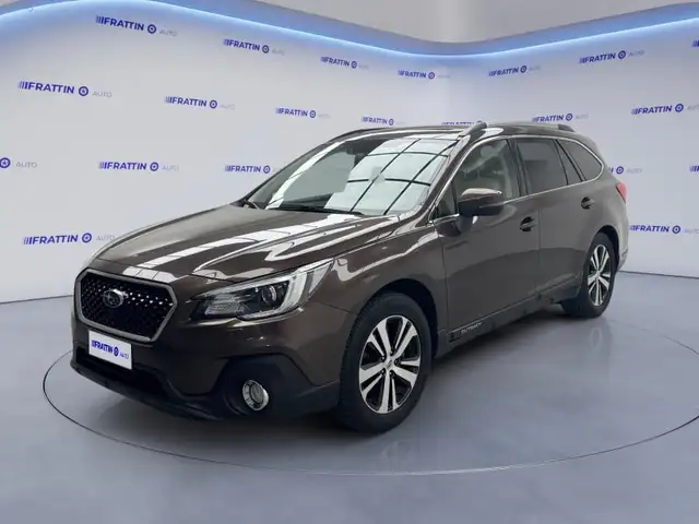 Subaru OUTBACK 2.5i Lineartronic Premium