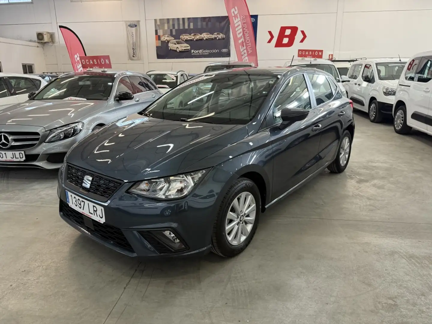 SEAT Ibiza 1.0 TSI S&S Style 110 Gris - 2