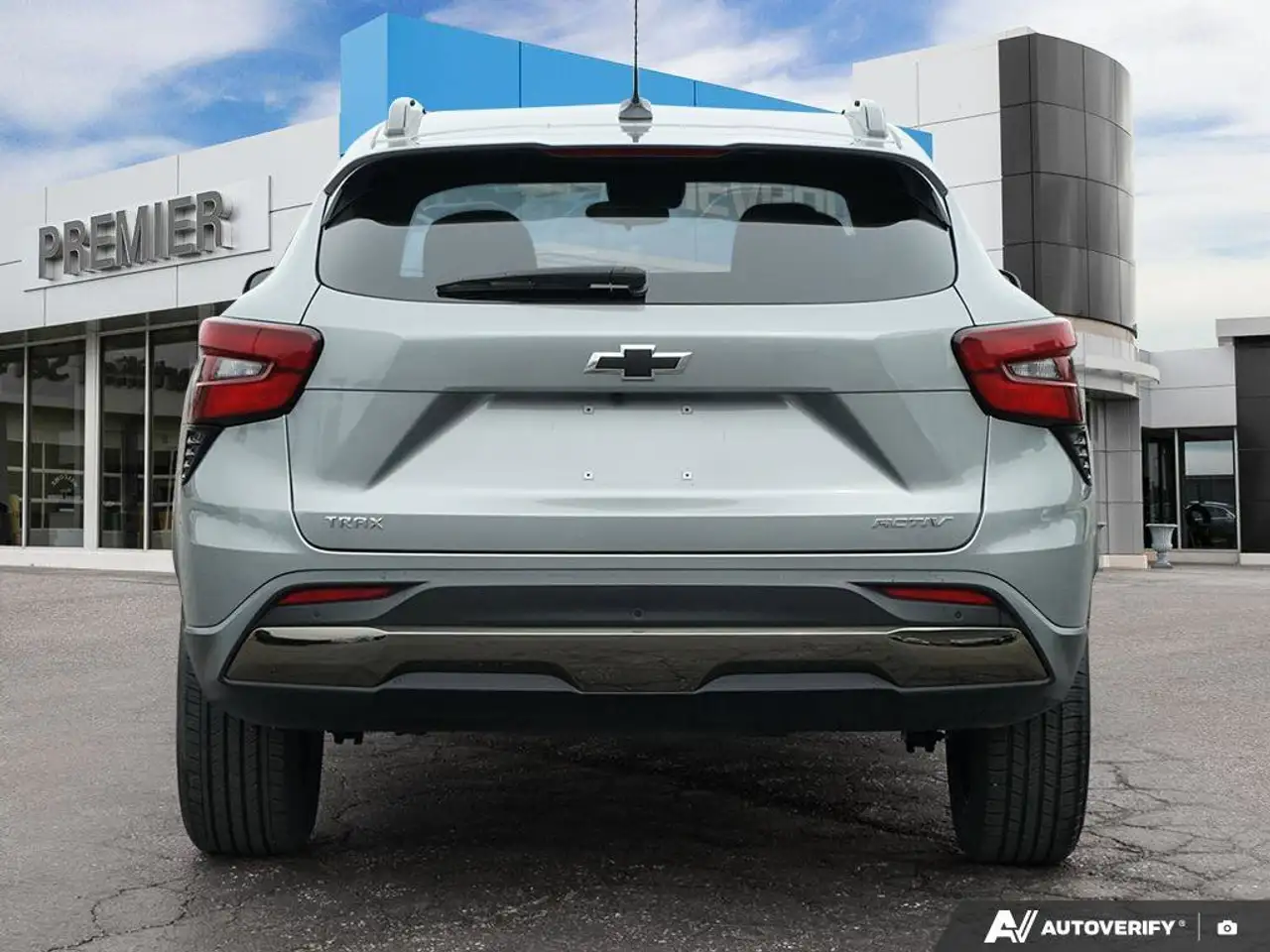 Chevrolet Trax снимка Chevrolet Trax