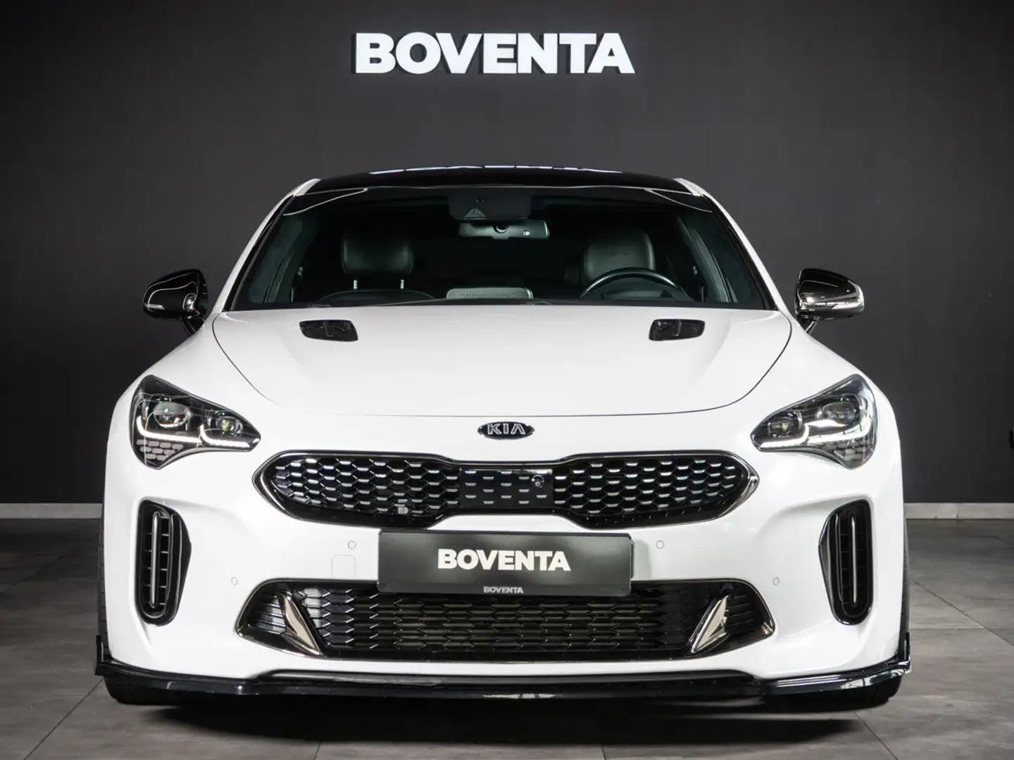 Kia Stinger GT 3.3 V6 T-GDI GT *H&R*BORBET*HUD*KAMERA*VOLL* Weiß - 2