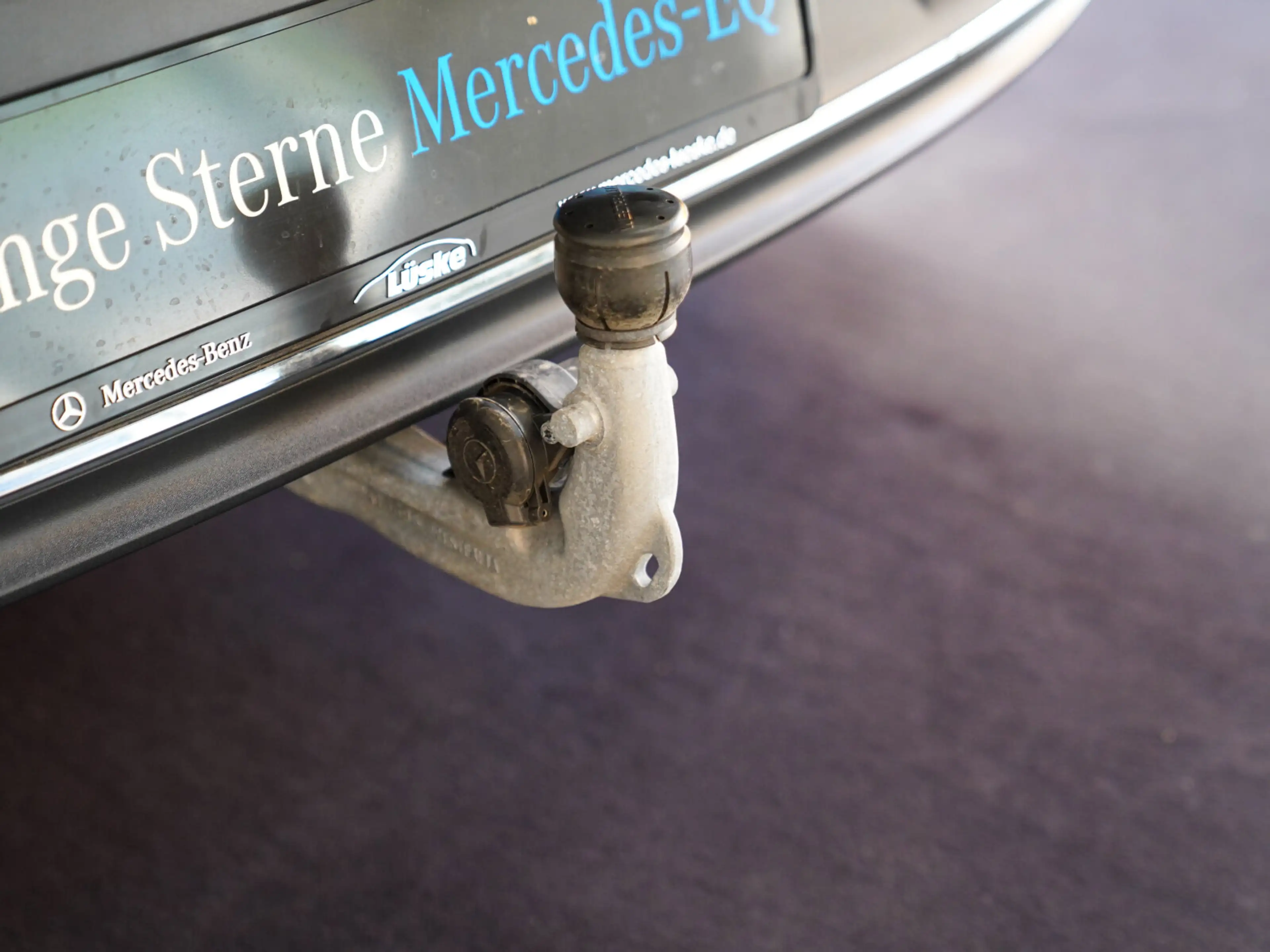 Mercedes-Benz EQA 300 EQA 300 4M Progressive Fahrassistenz 360° Memory — photo 7