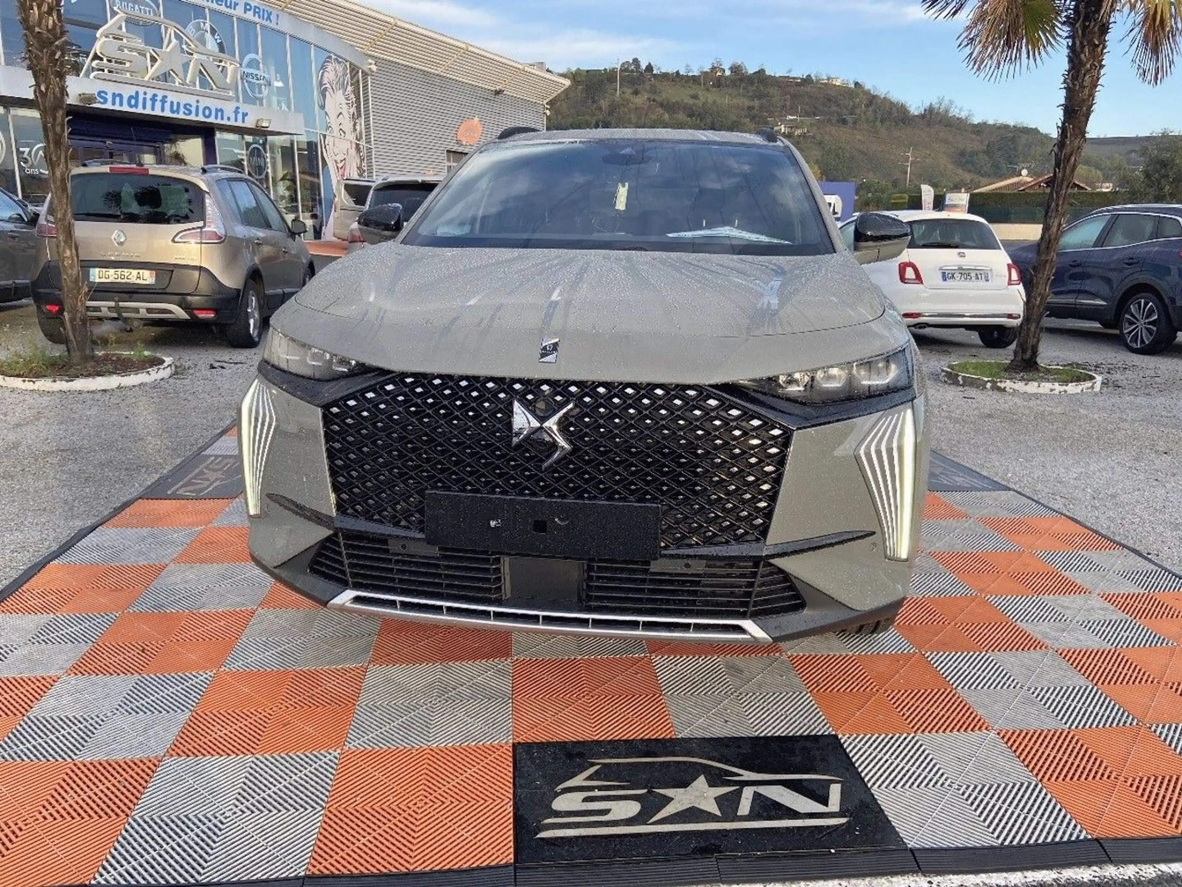 DS Automobiles DS 7 BlueHDi 130 EAT8 PALLAS Pack Confort \u0026amp;amp; Tech Caméra 360Â° Hayon Hifi Focal — photo 2