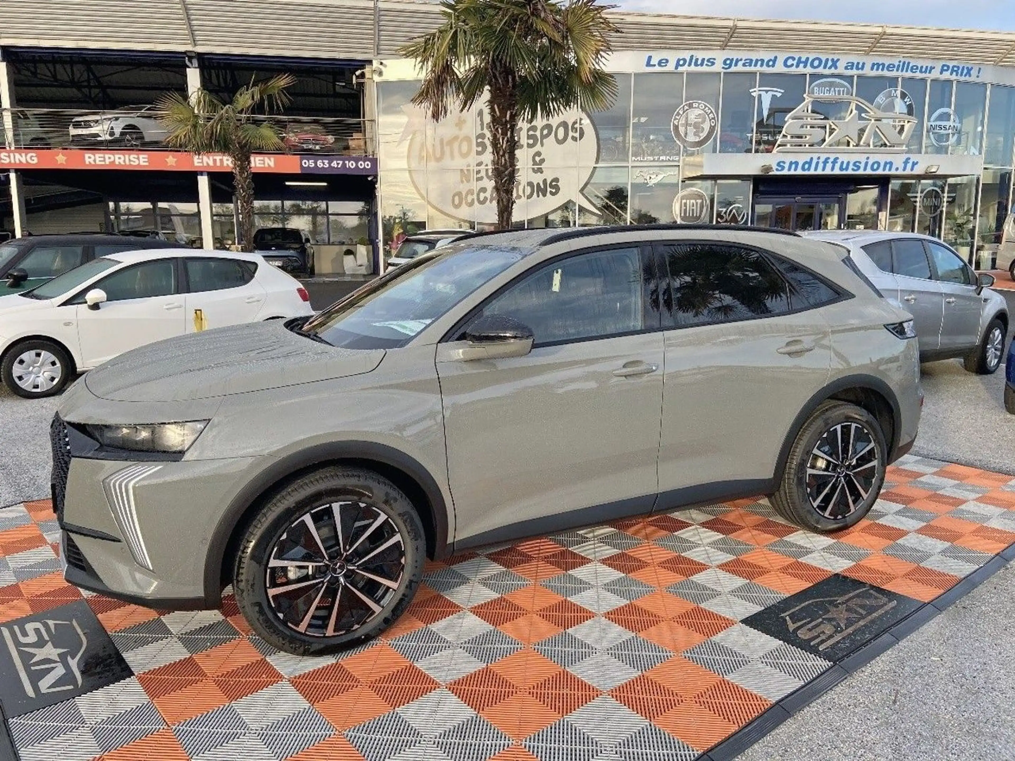 DS Automobiles DS 7 BlueHDi 130 EAT8 PALLAS Pack Confort \u0026amp;amp; Tech Caméra 360Â° Hayon Hifi Focal