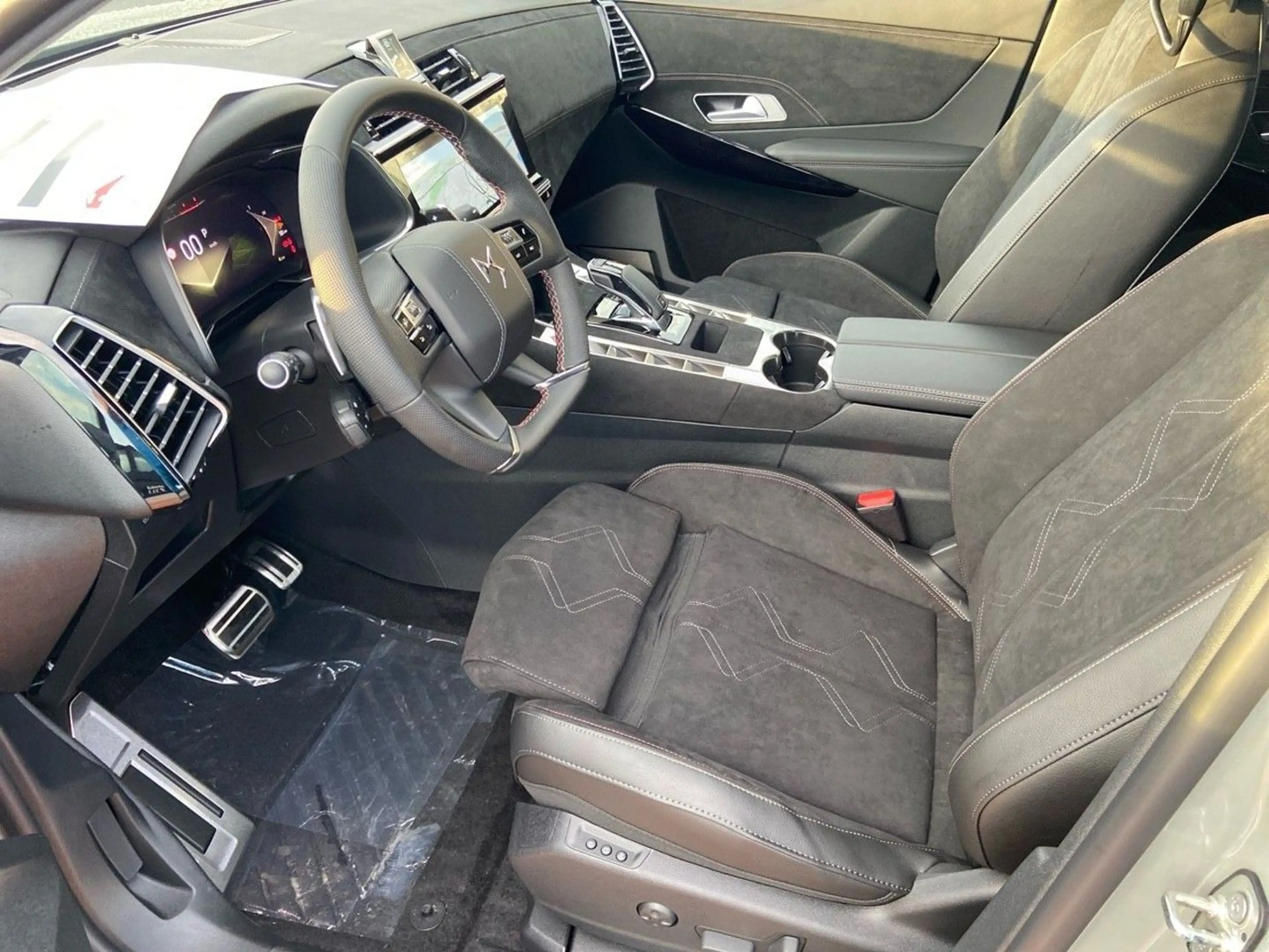 DS Automobiles DS 7 BlueHDi 130 EAT8 PALLAS Pack Confort \u0026amp;amp; Tech Caméra 360Â° Hayon Hifi Focal — photo 12
