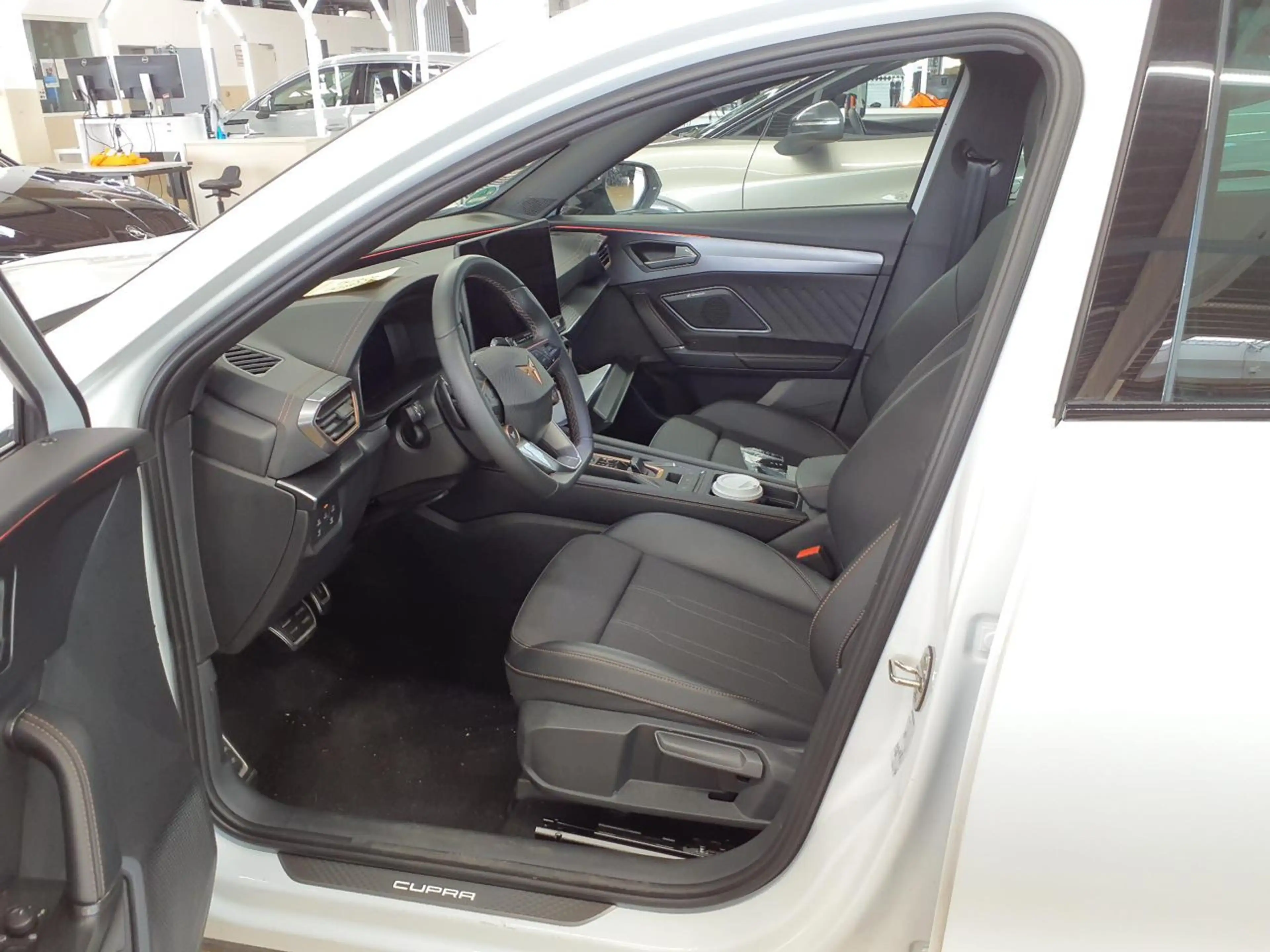 CUPRA Formentor 2.0 TDI DSG Sonderleasing 360°View Sennheiser Navi — photo 5