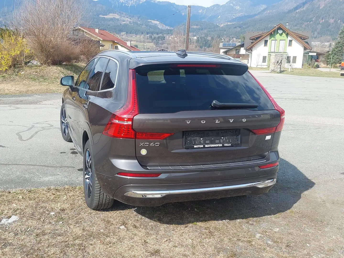 Volvo XC60 XC60 T6 AWD Recharge PHEV Inscription Geartronic Inscription Grau - 2