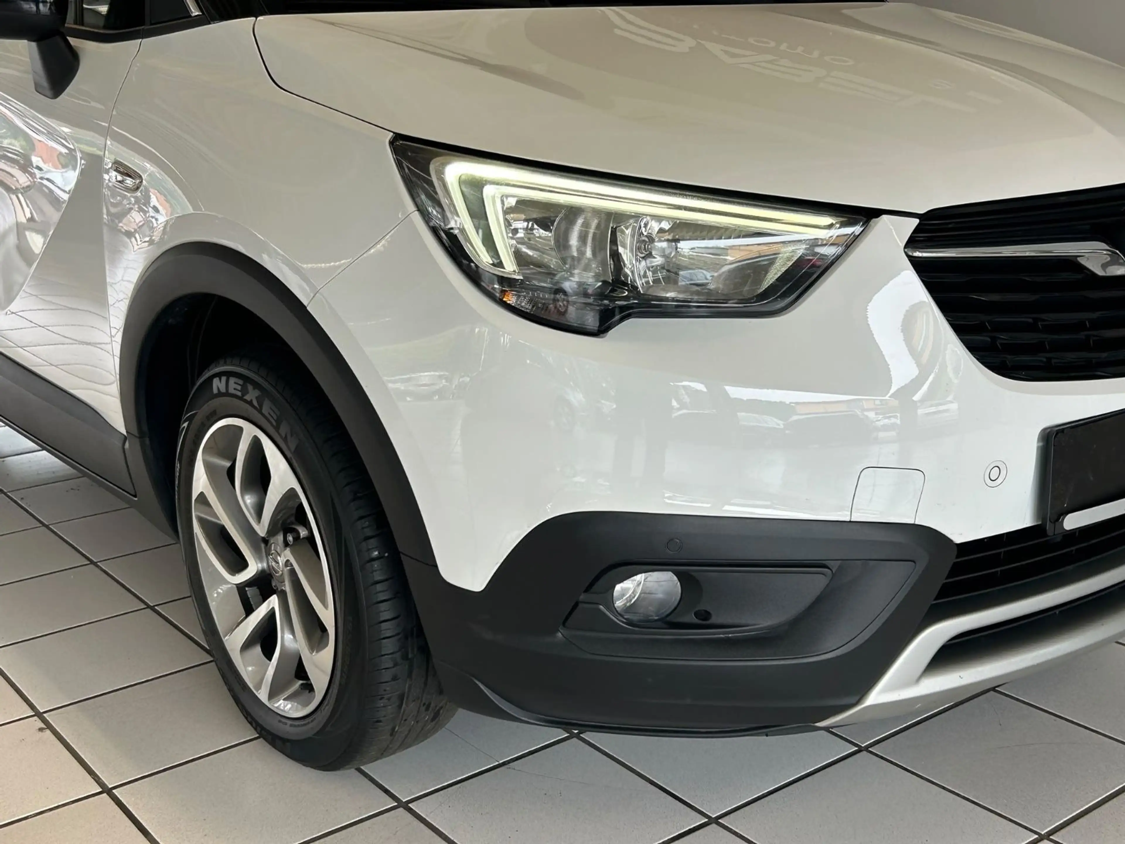 Opel Crossland X — photo 7